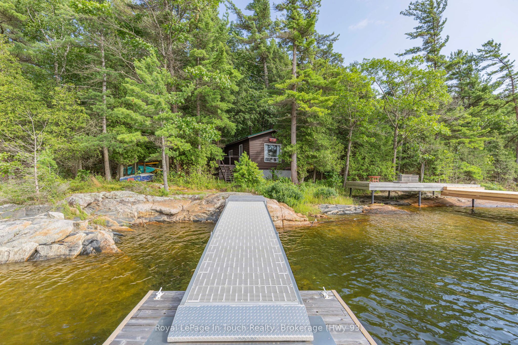 B207-10 Wahsoune Island Property Photo 32