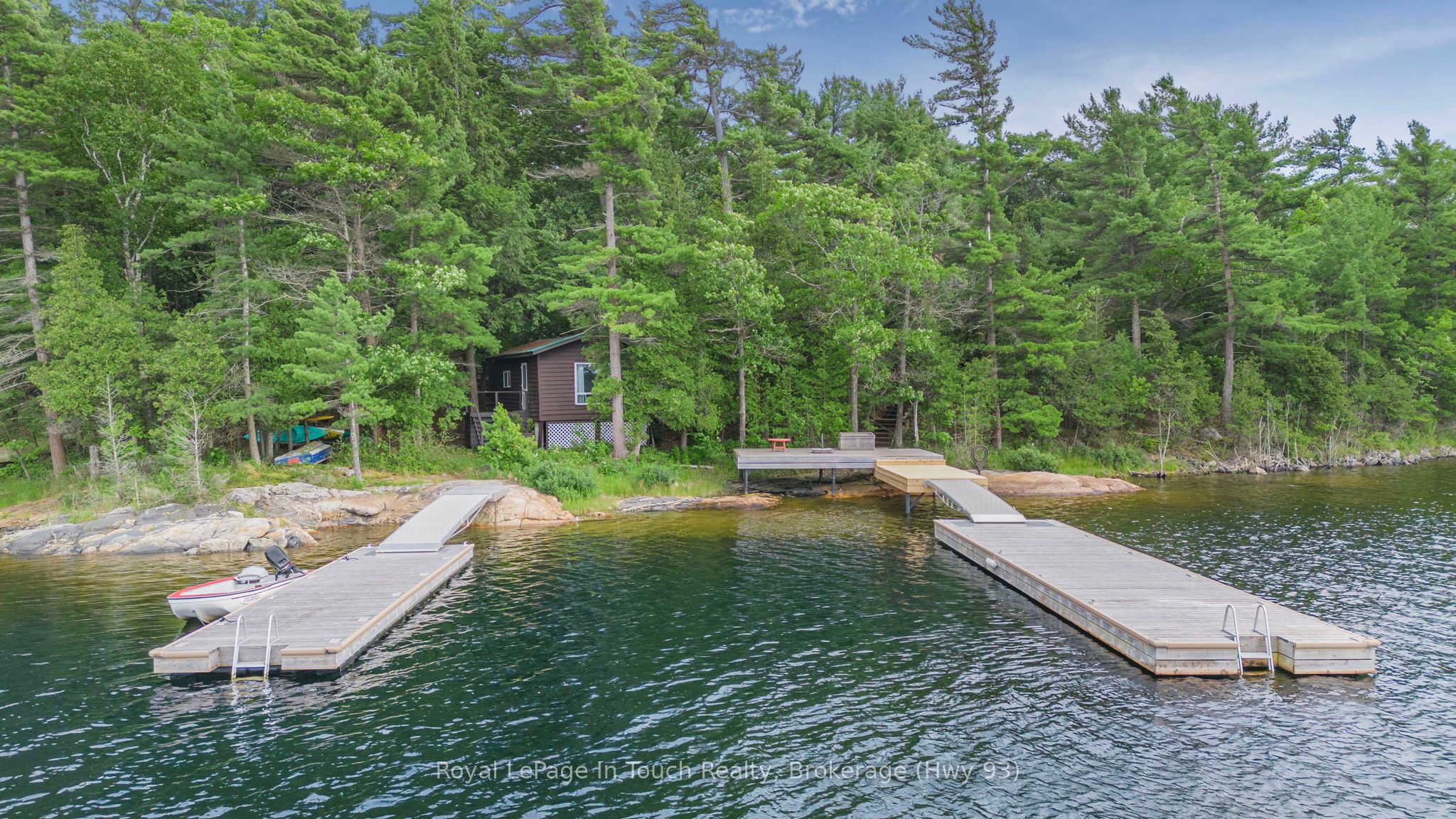 B207-10 Wahsoune Island Property Photo 34