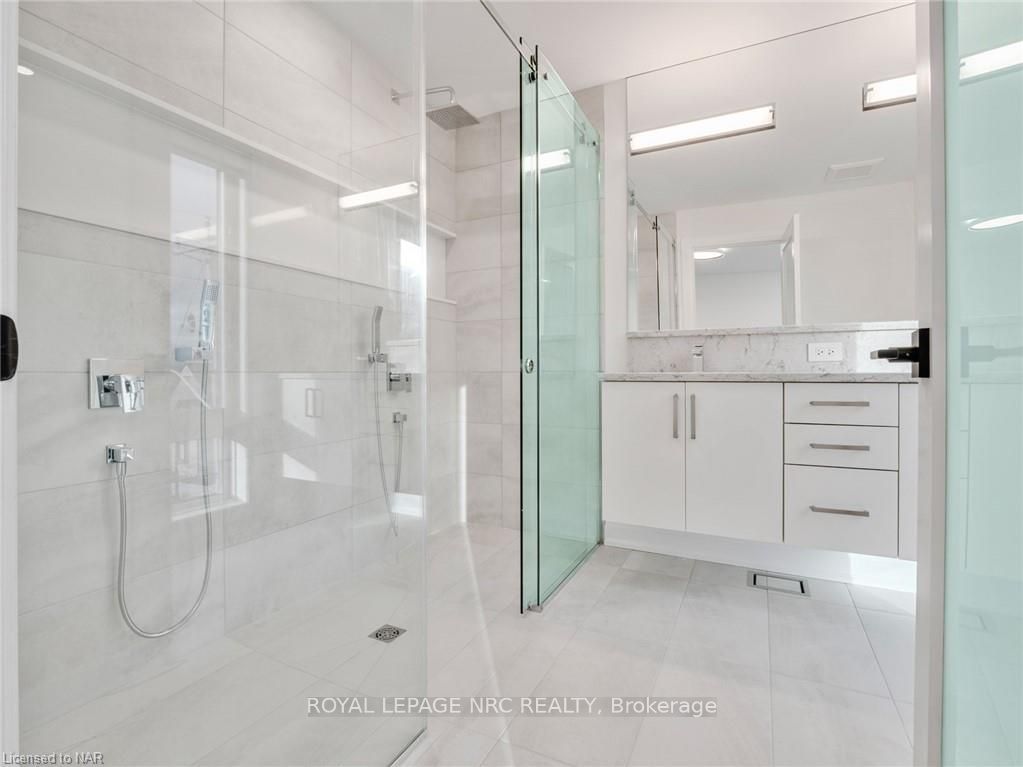 153g Port Robinson Road Property Photo 27