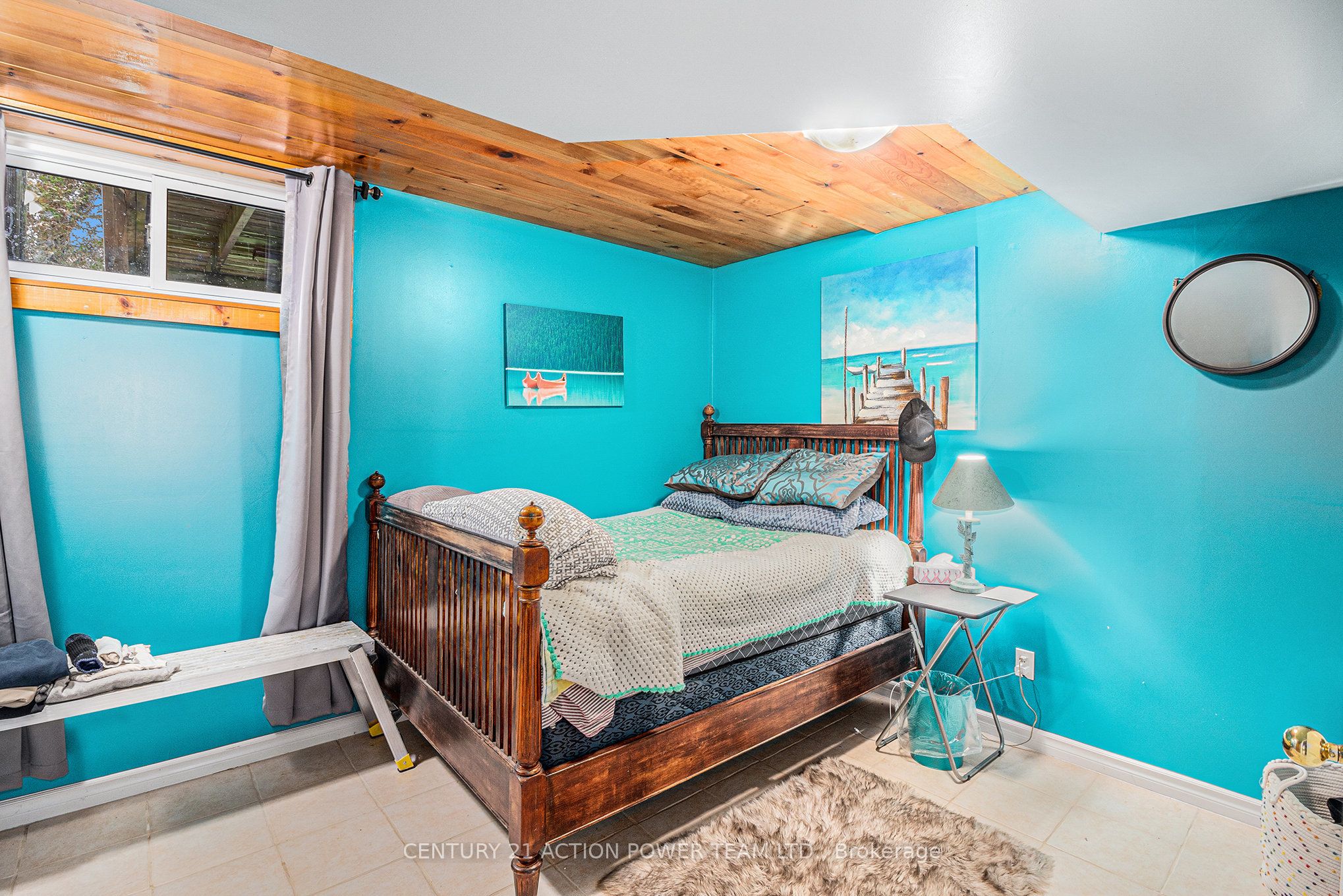 2437 Pilon Road Property Photo 27