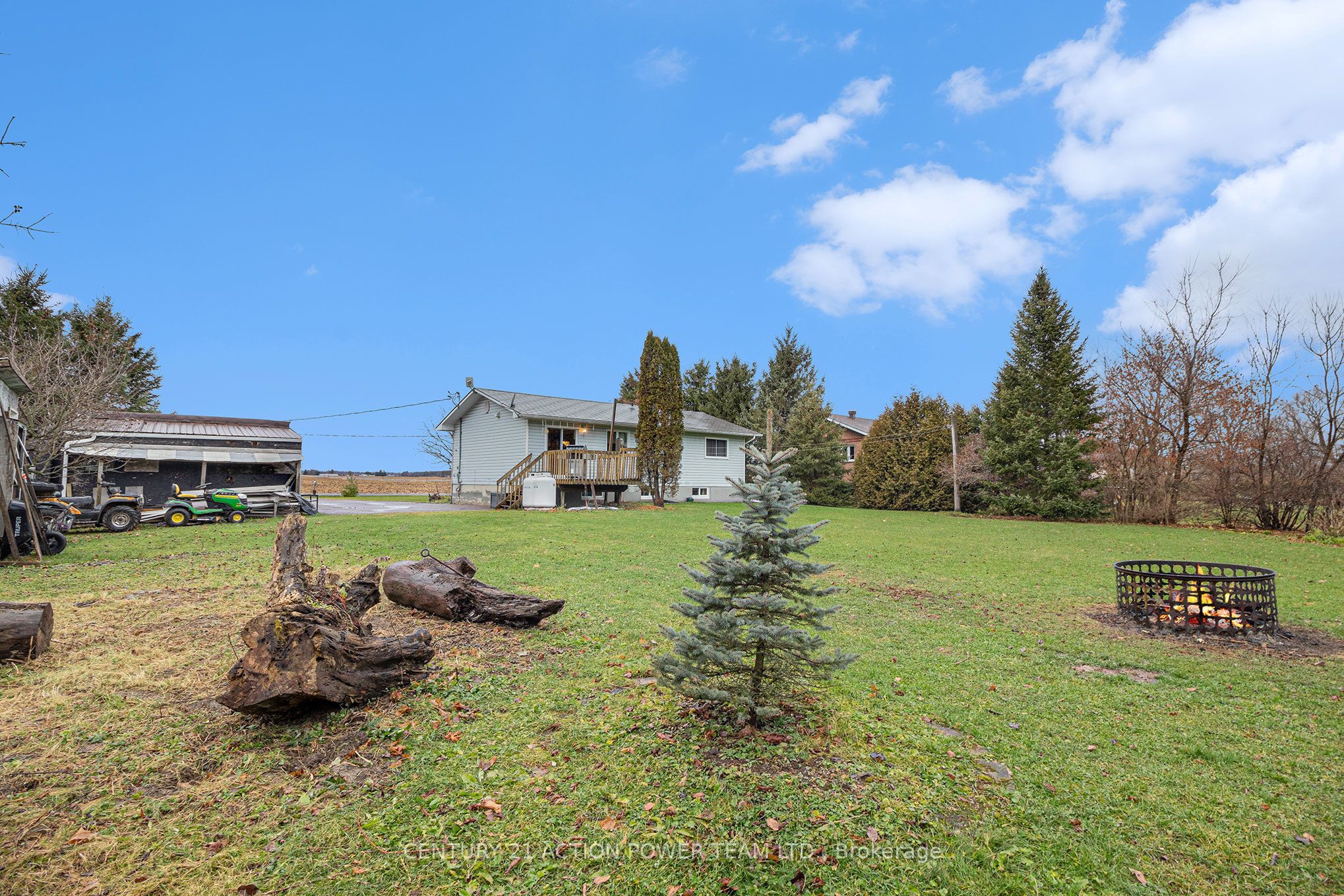 2437 Pilon Road Property Photo 31