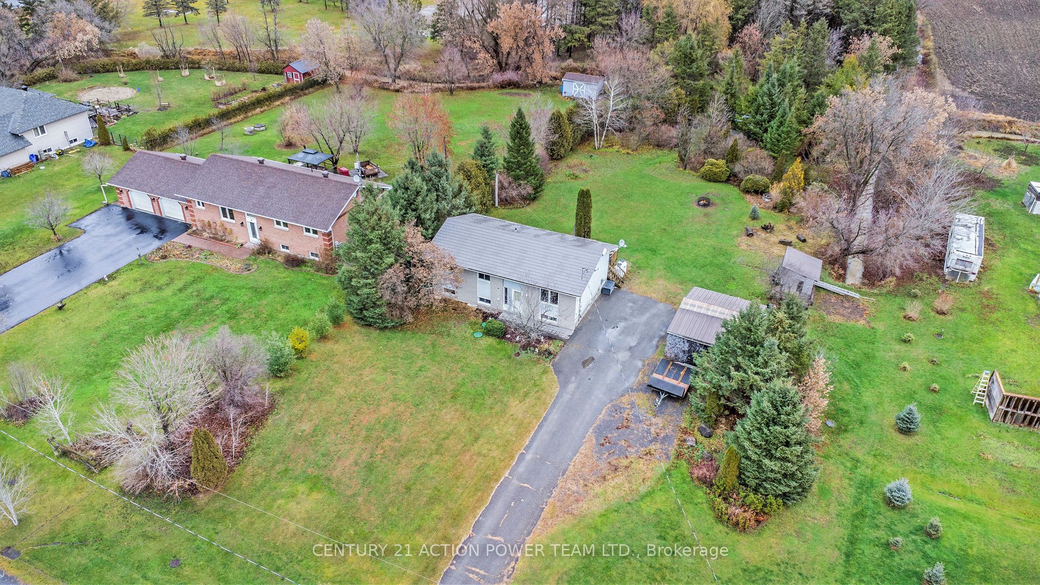 2437 Pilon Road Property Photo 37