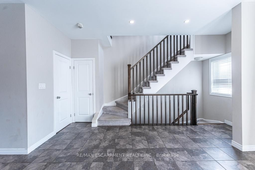 63 Crossings Way Property Photo 13