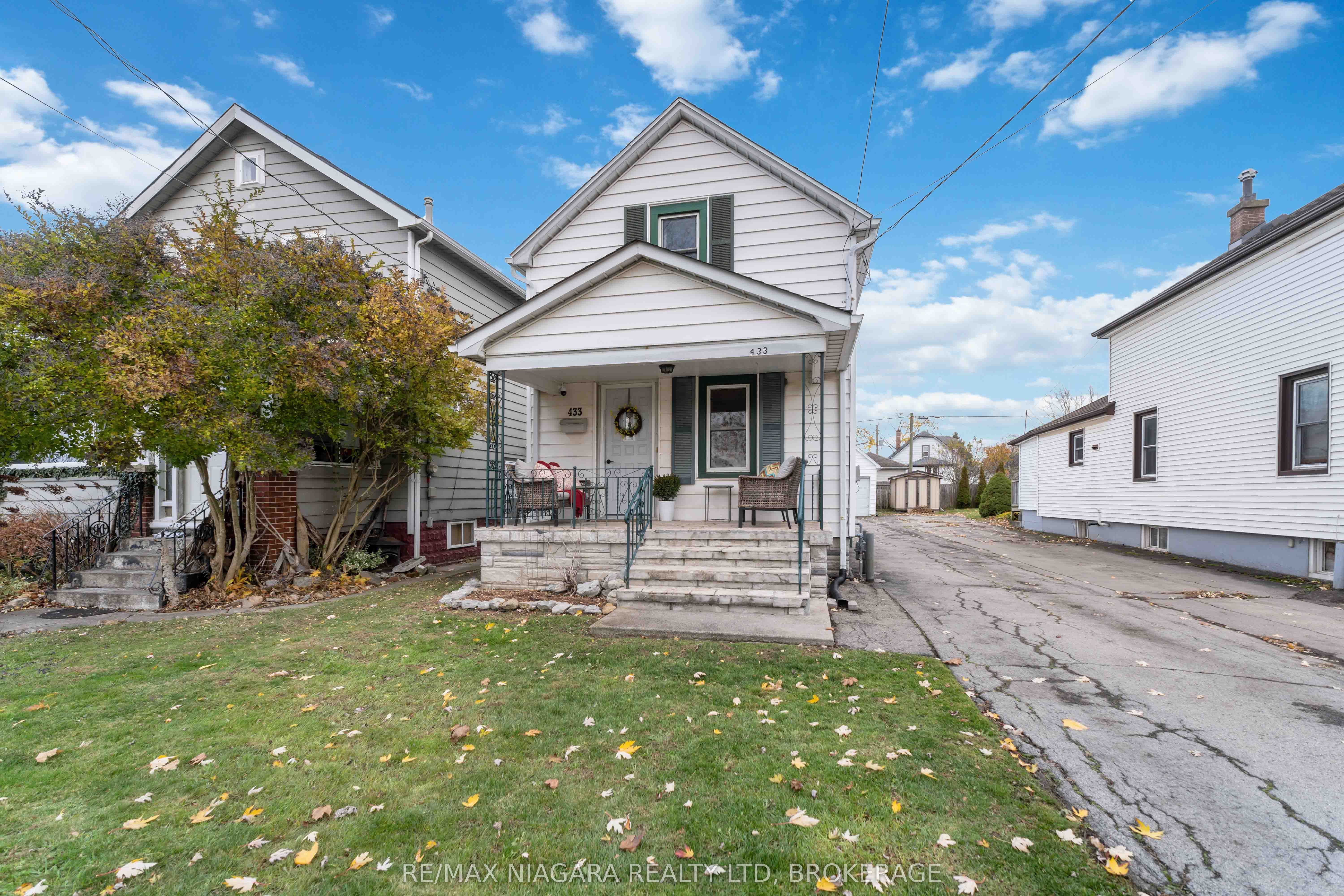 433 Davis Street Property Photo 3
