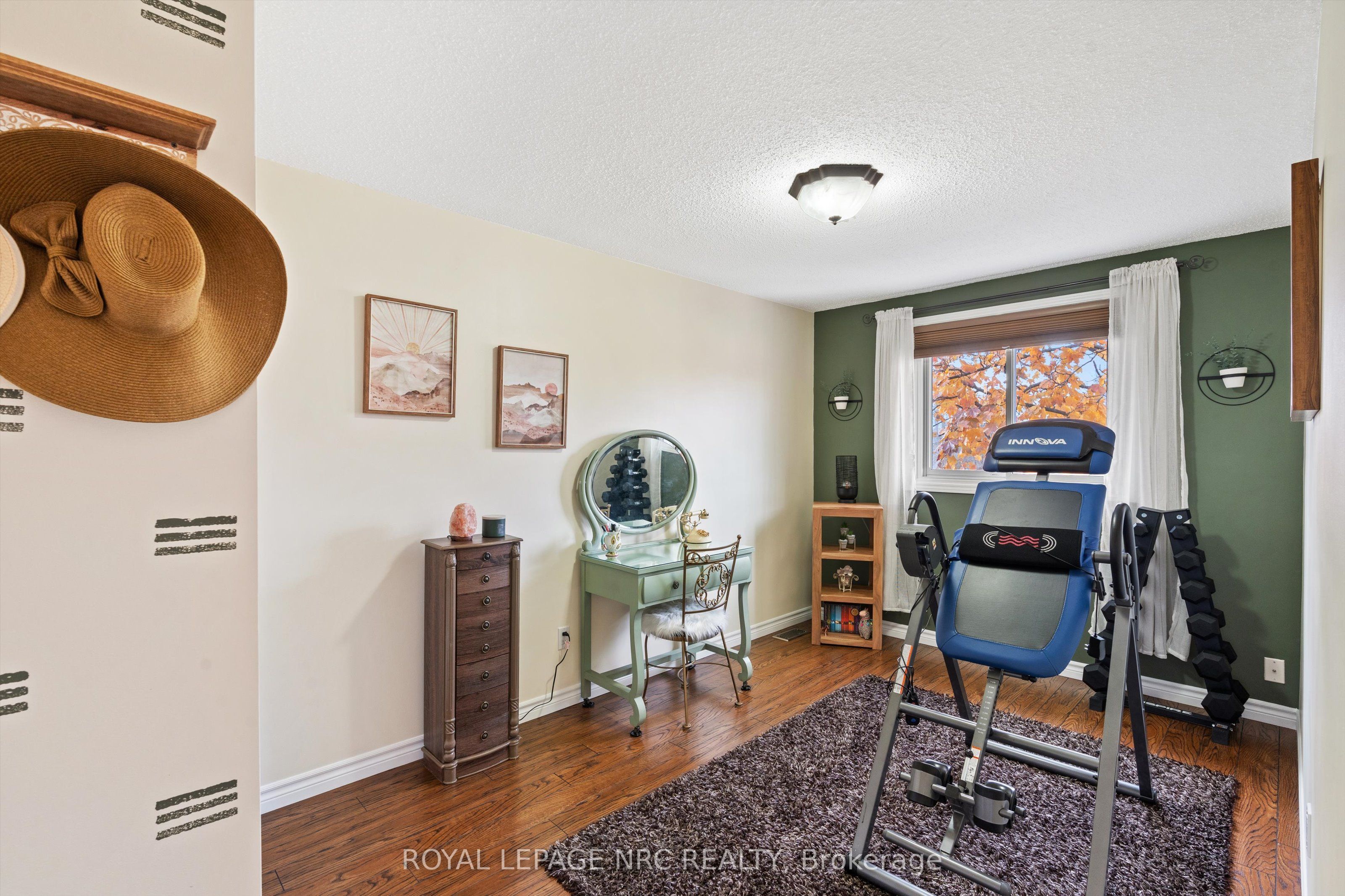 6921 Waters Avenue Property Photo 19