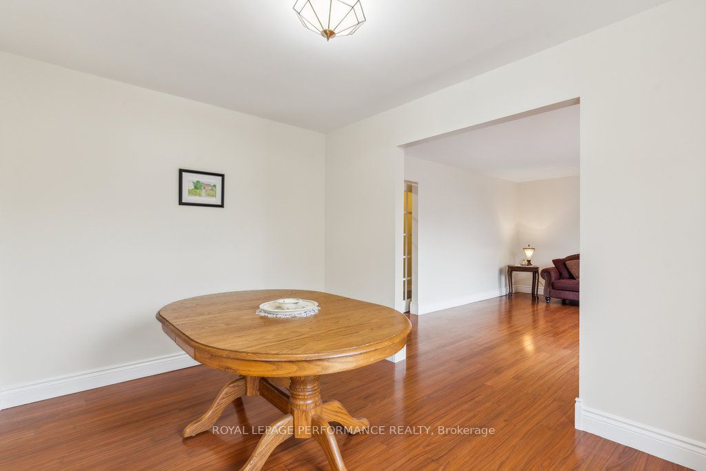 1932 Marquis Avenue Property Photo 8