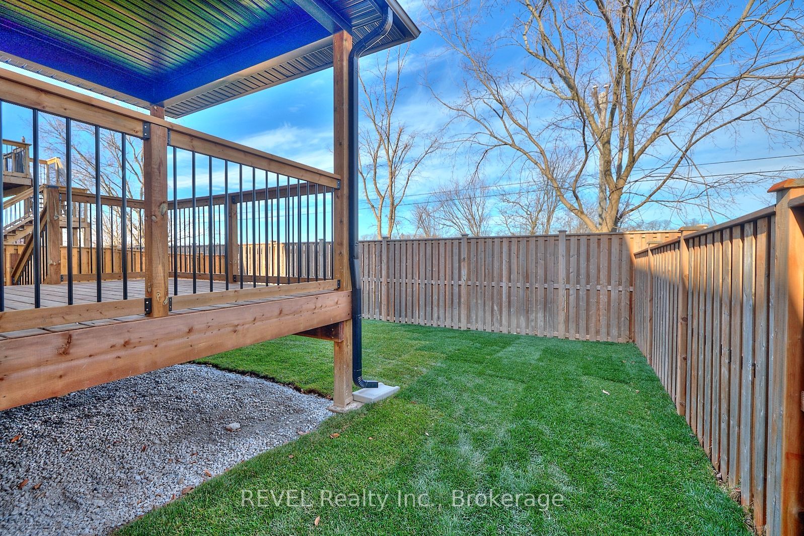 7363 Sherrilee Crescent Property Photo 35
