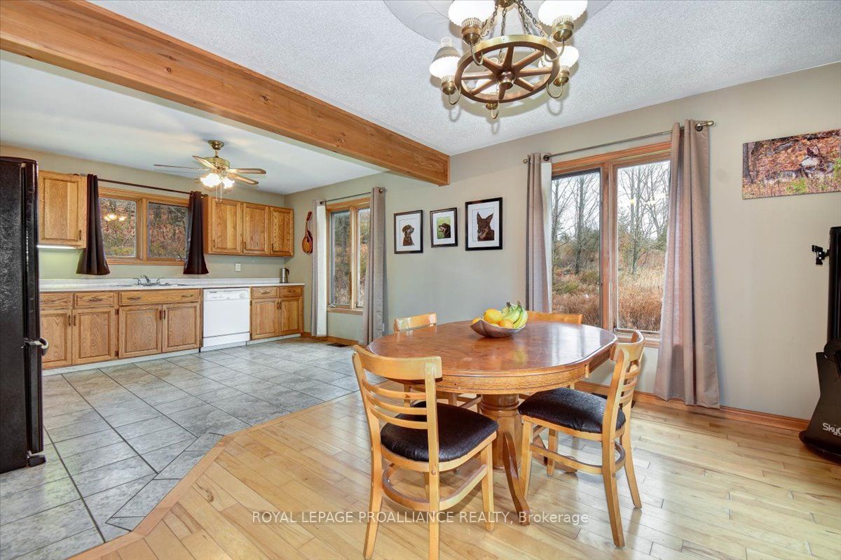 884 Centre Line Road Property Photo 24