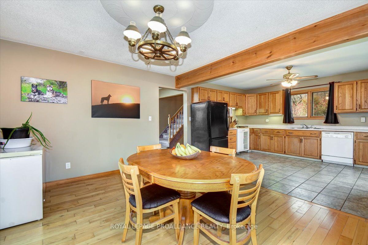 884 Centre Line Road Property Photo 25