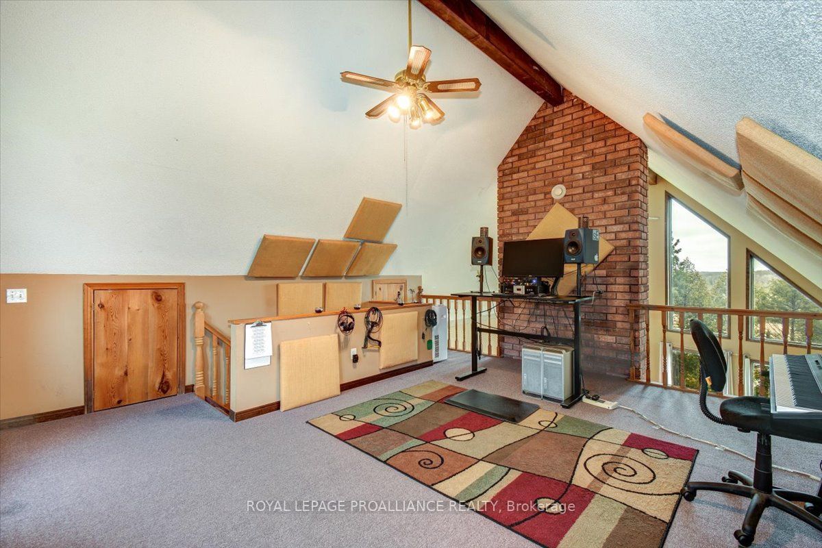 884 Centre Line Road Property Photo 38