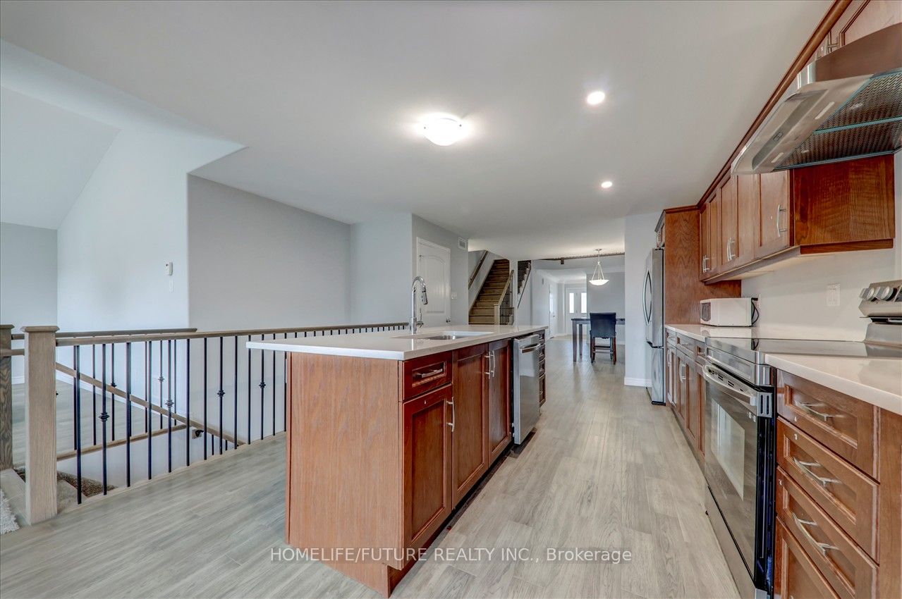 308 Mullighan Gardens Property Photo 11