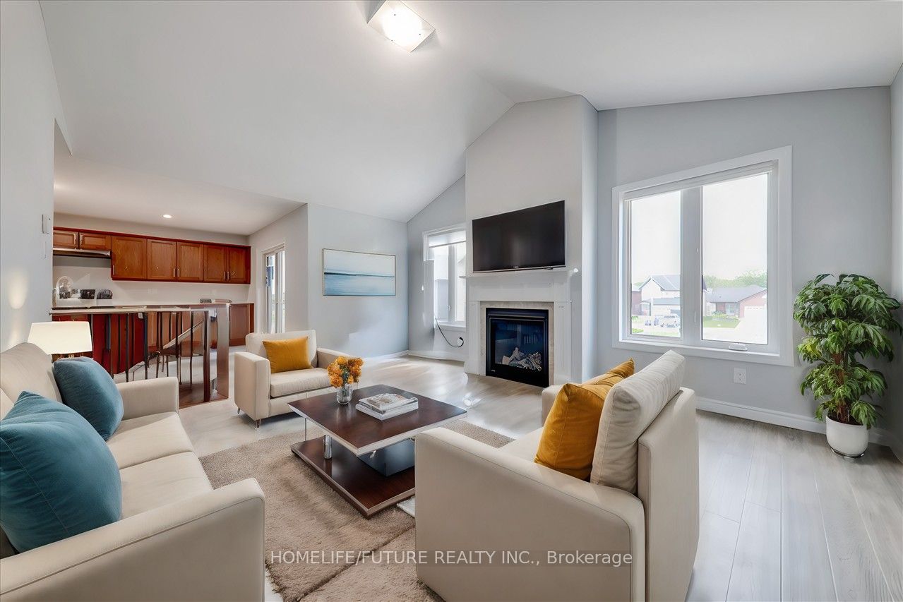 308 Mullighan Gardens Property Photo 12
