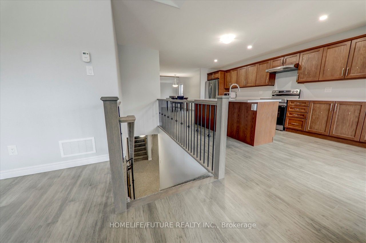 308 Mullighan Gardens Property Photo 13