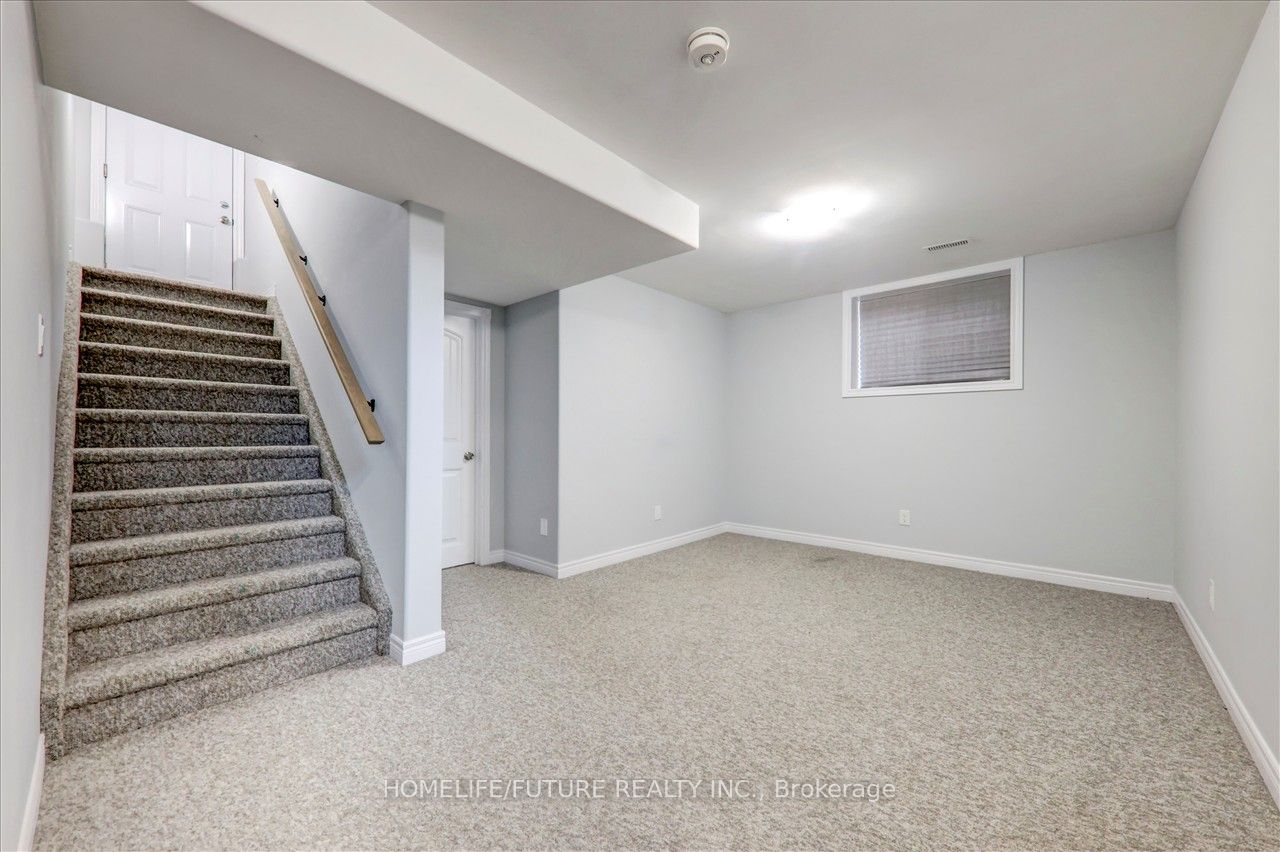 308 Mullighan Gardens Property Photo 22