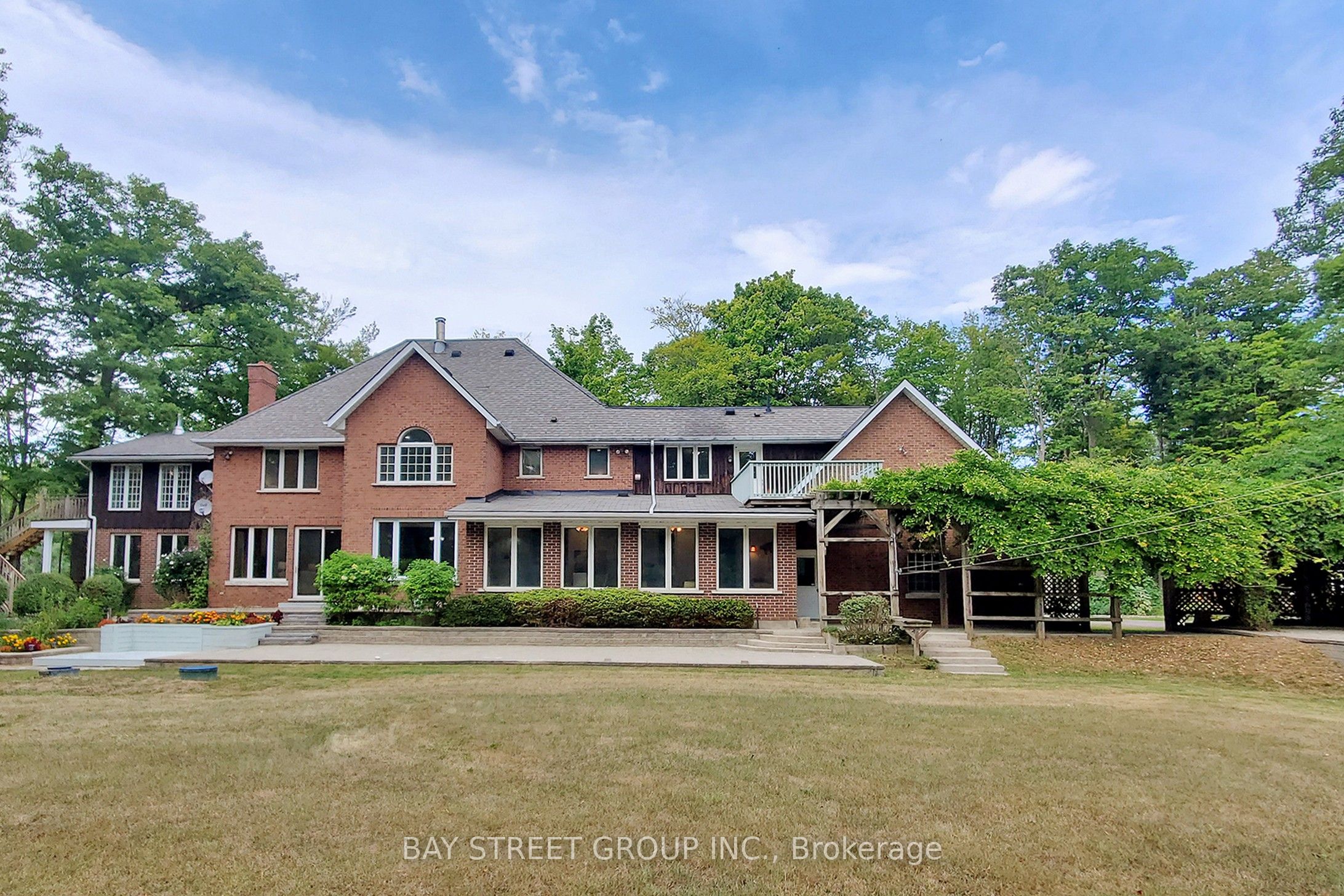 902 Shaver Road Property Photo 11