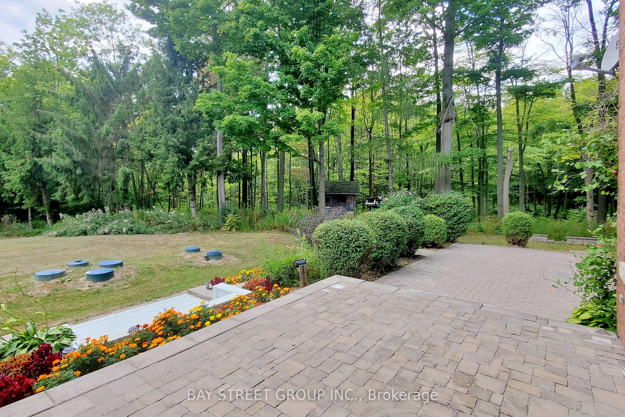 902 Shaver Road Property Photo 12