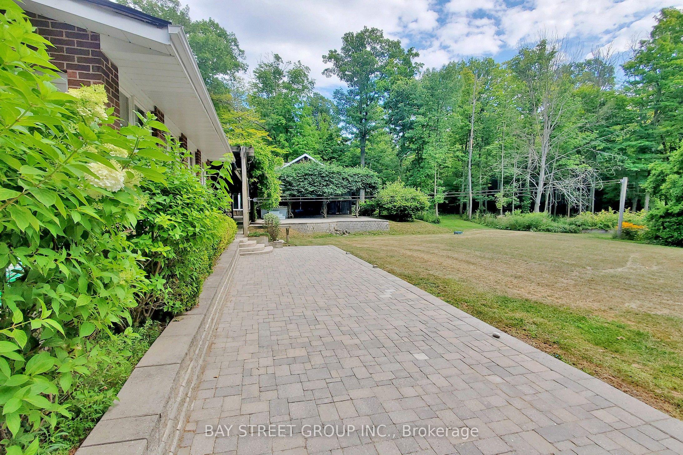 902 Shaver Road Property Photo 13