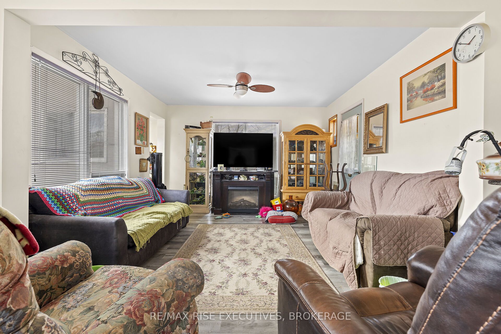 2800 Highway 15 Property Photo 8