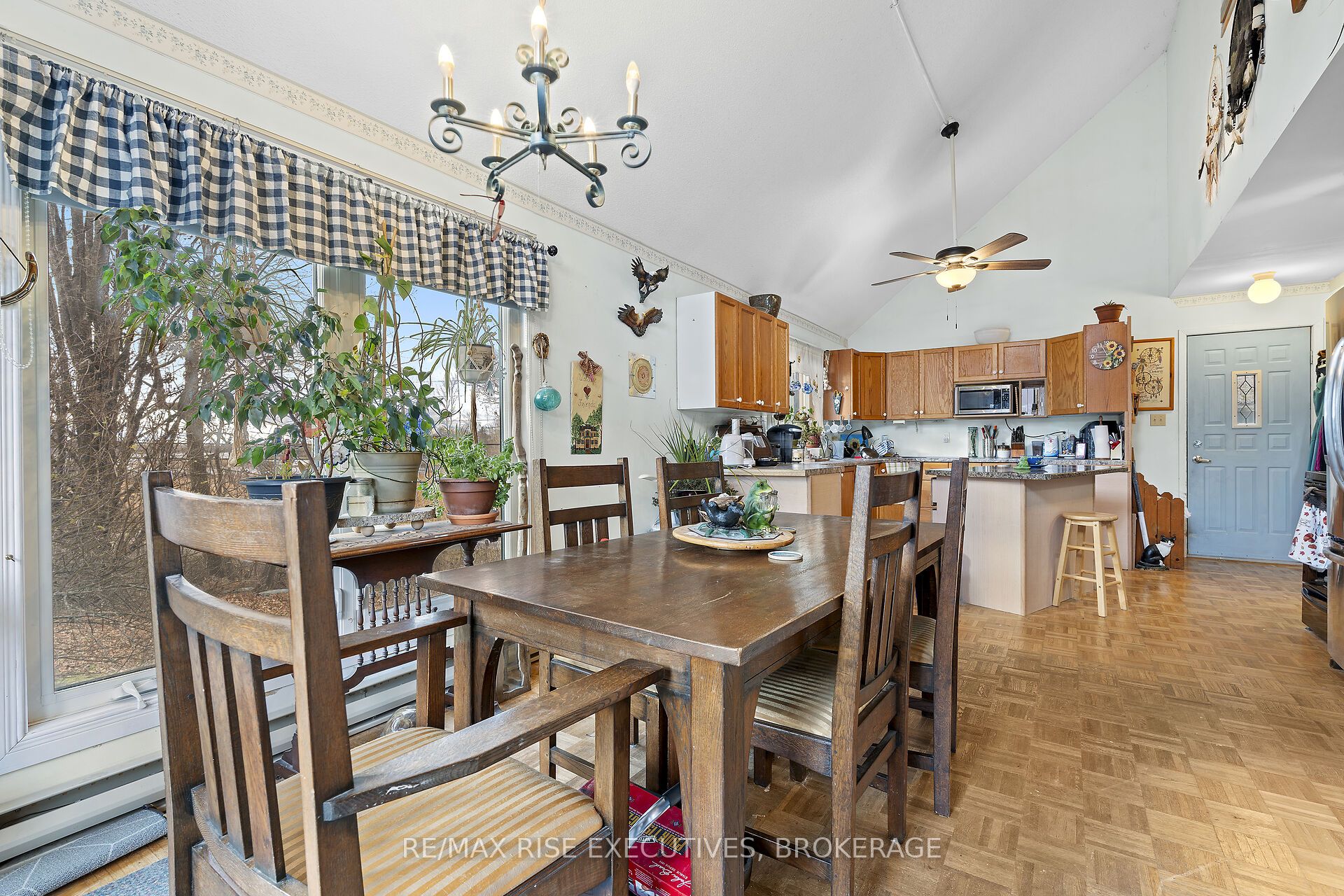 2800 Highway 15 Property Photo 11
