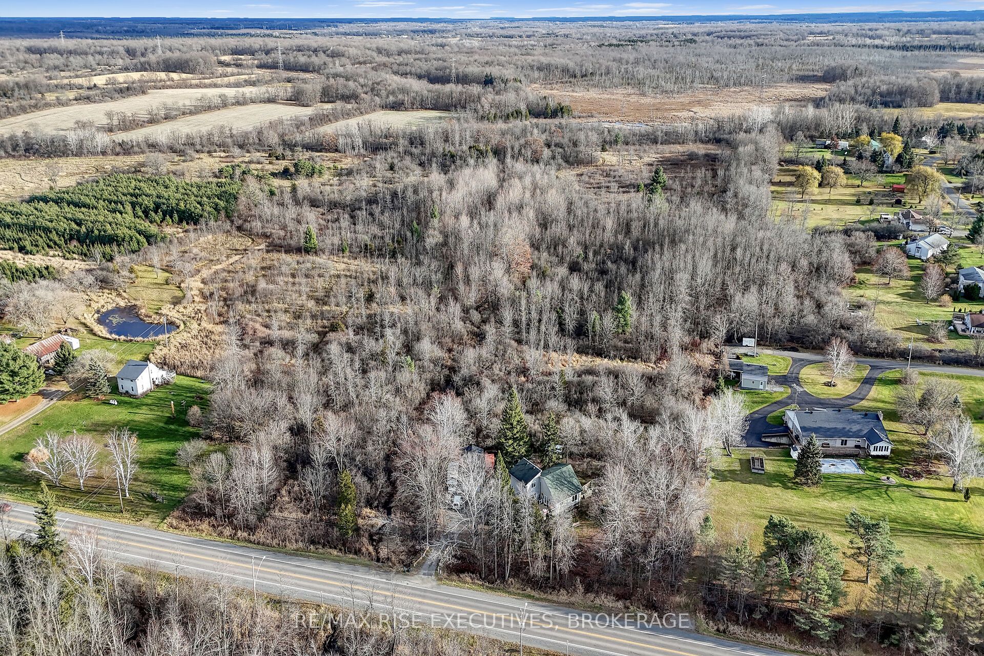 2800 Highway 15 Property Photo 34