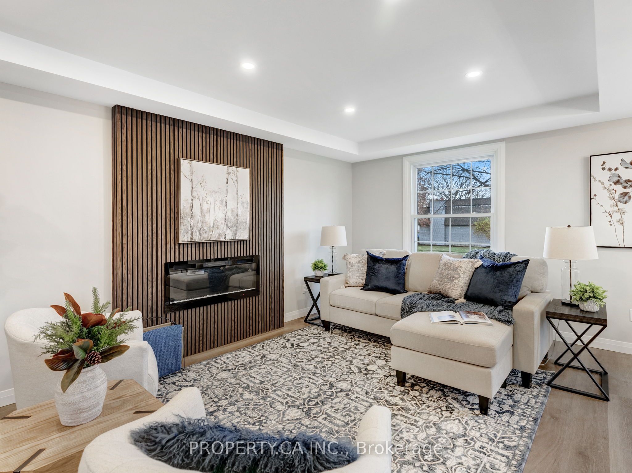 52 Fieldgate Dr Property Photo 6