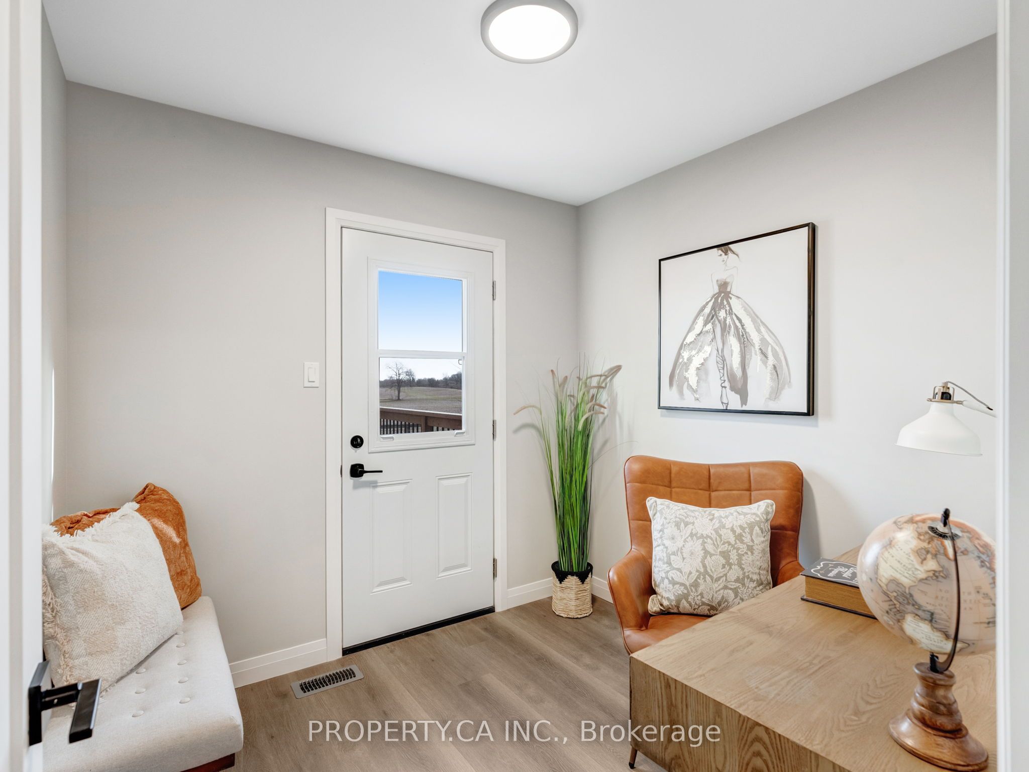 52 Fieldgate Dr Property Photo 16
