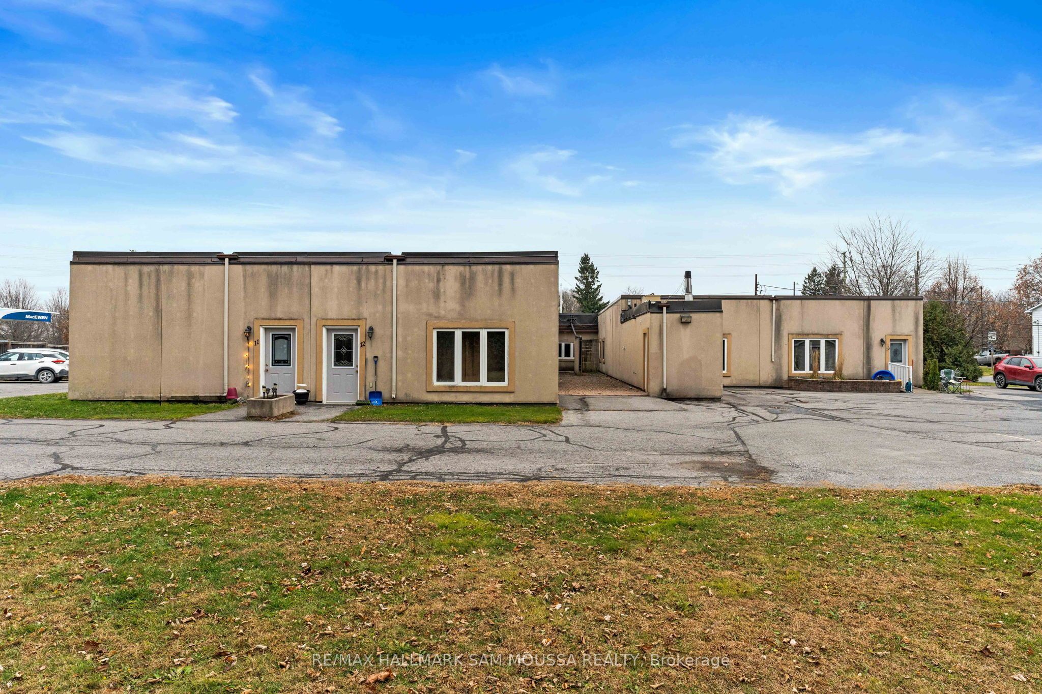 5931 Perth Street Property Photo 4