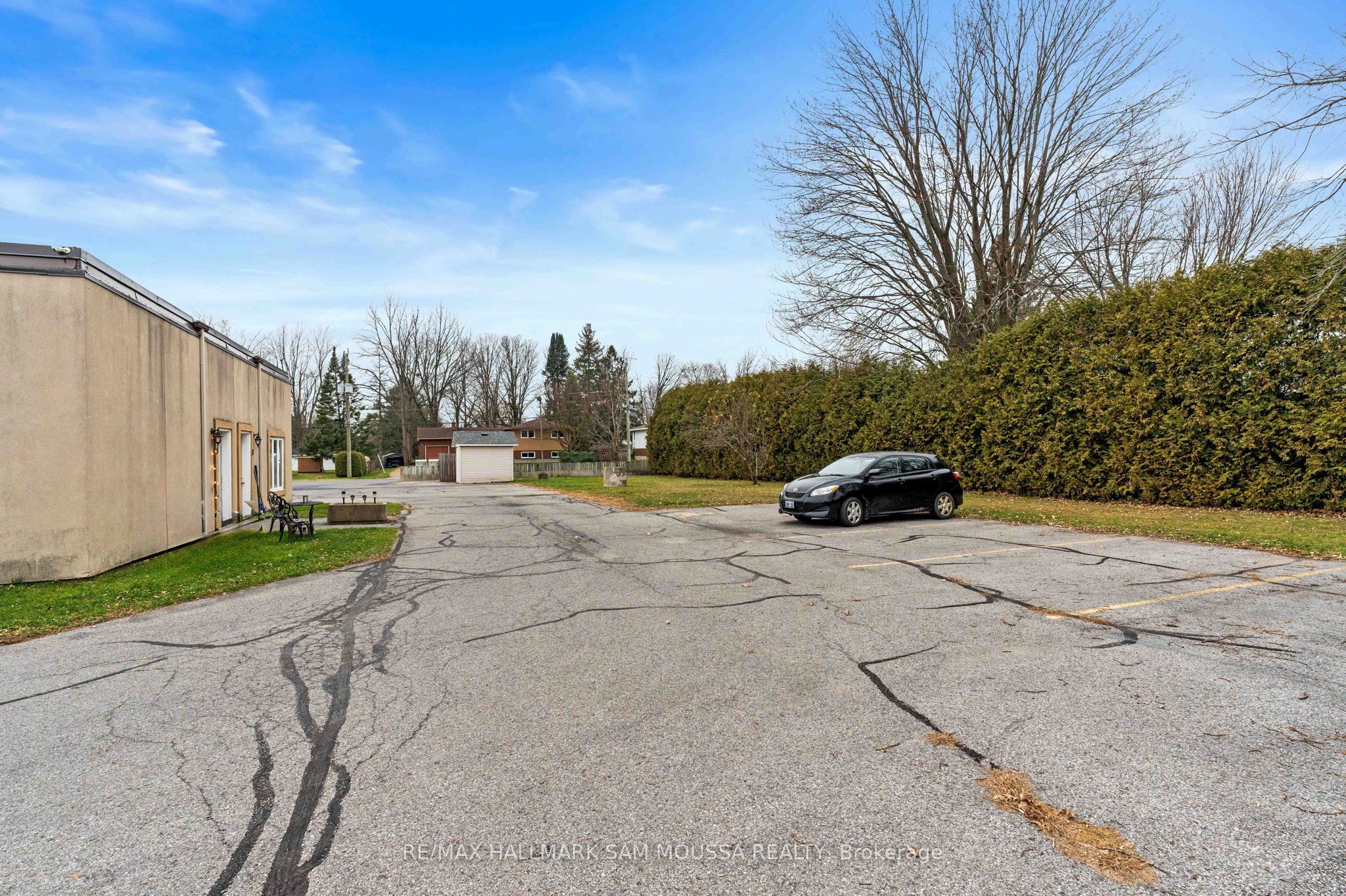 5931 Perth Street Property Photo 6