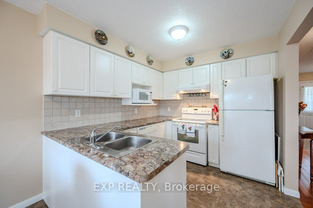 81 Windflower Drive Property Photo 11