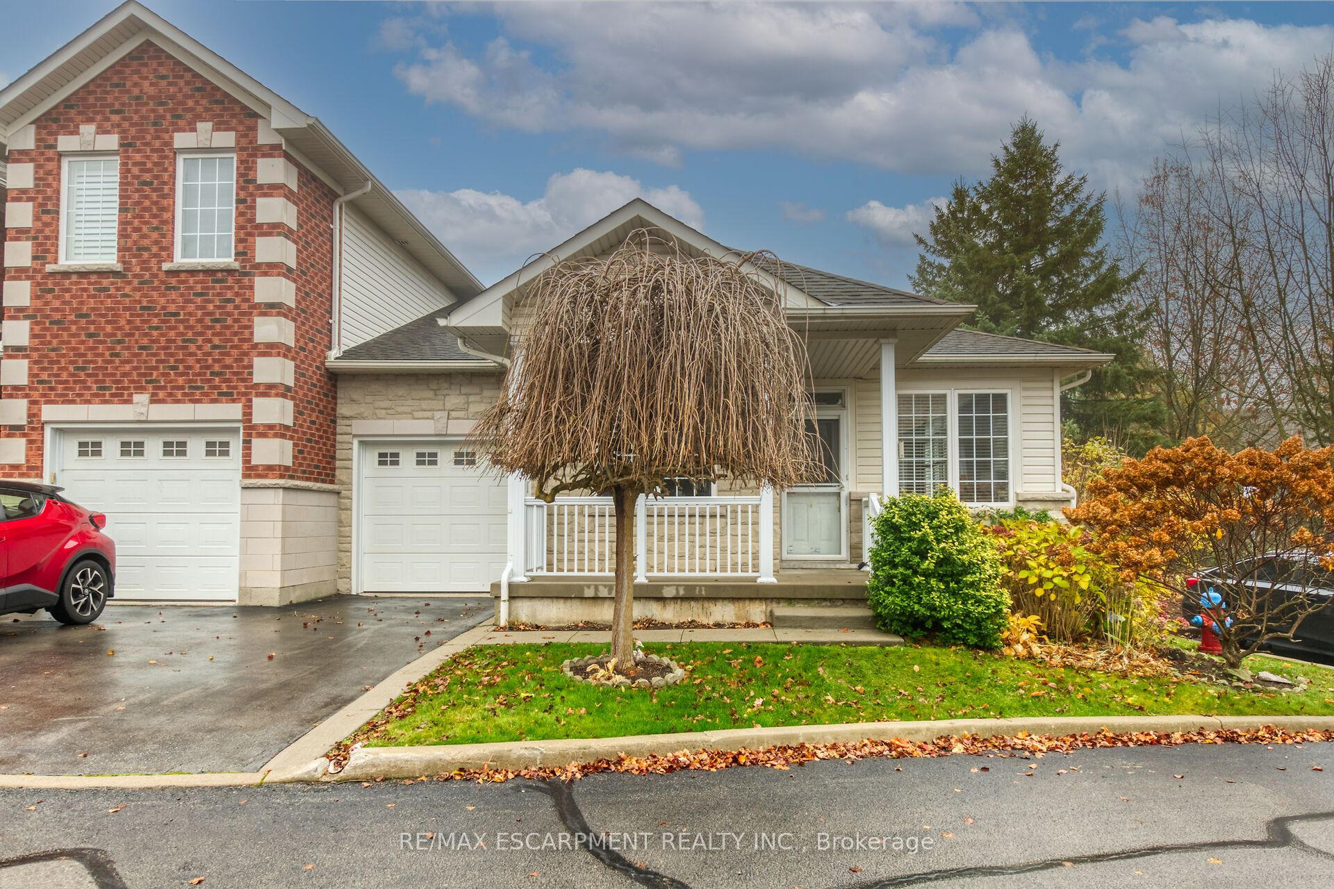 #8 - 81 Valridge Drive Property Photo 1