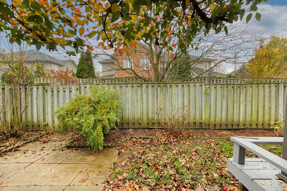 #8 - 81 Valridge Drive Property Photo 10