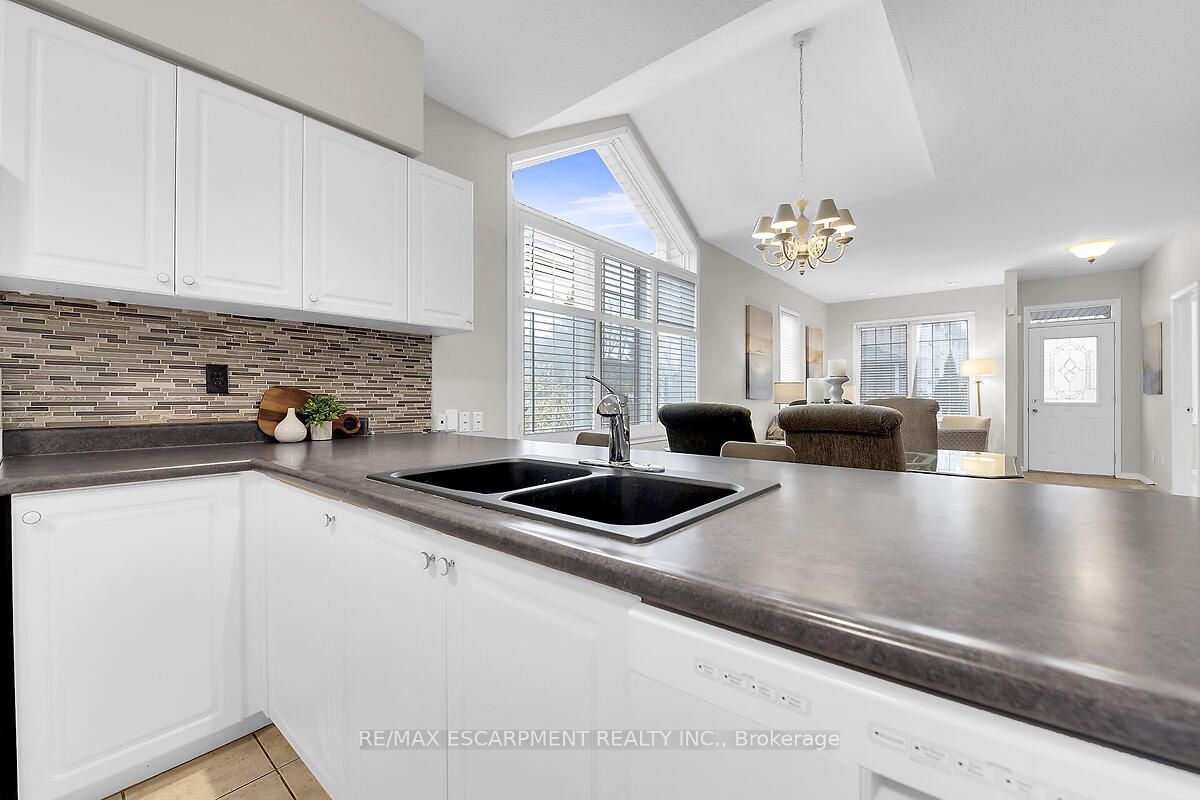 #8 - 81 Valridge Drive Property Photo 33