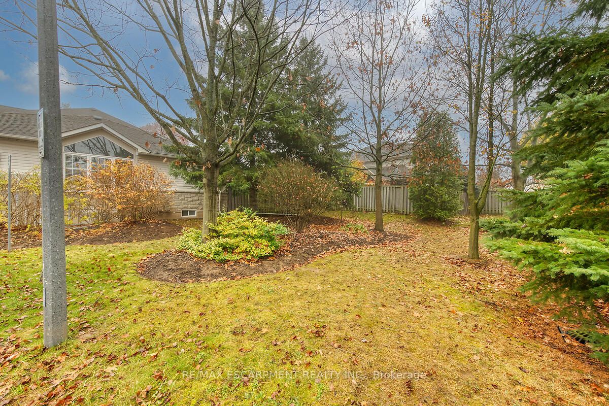 #8 - 81 Valridge Drive Property Photo 35