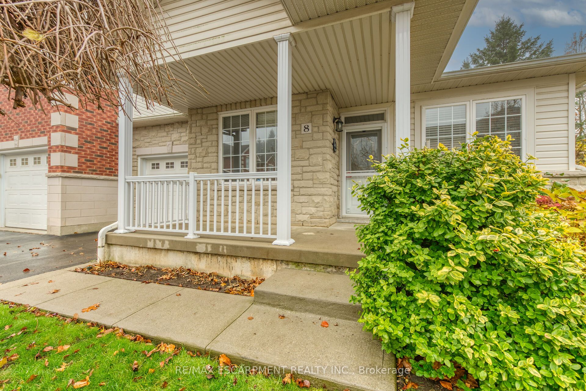 #8 - 81 Valridge Drive Property Photo 36