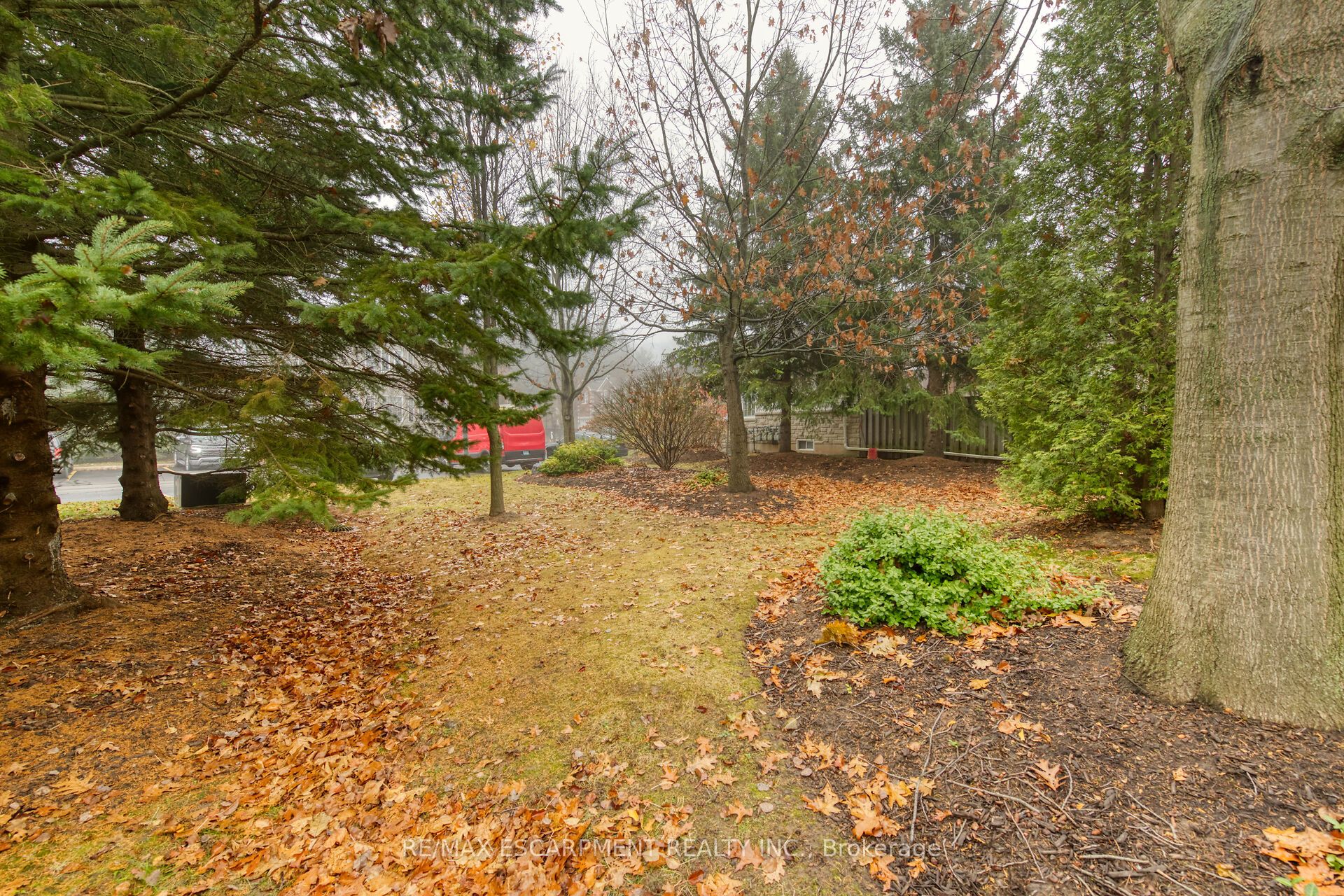 #8 - 81 Valridge Drive Property Photo 41