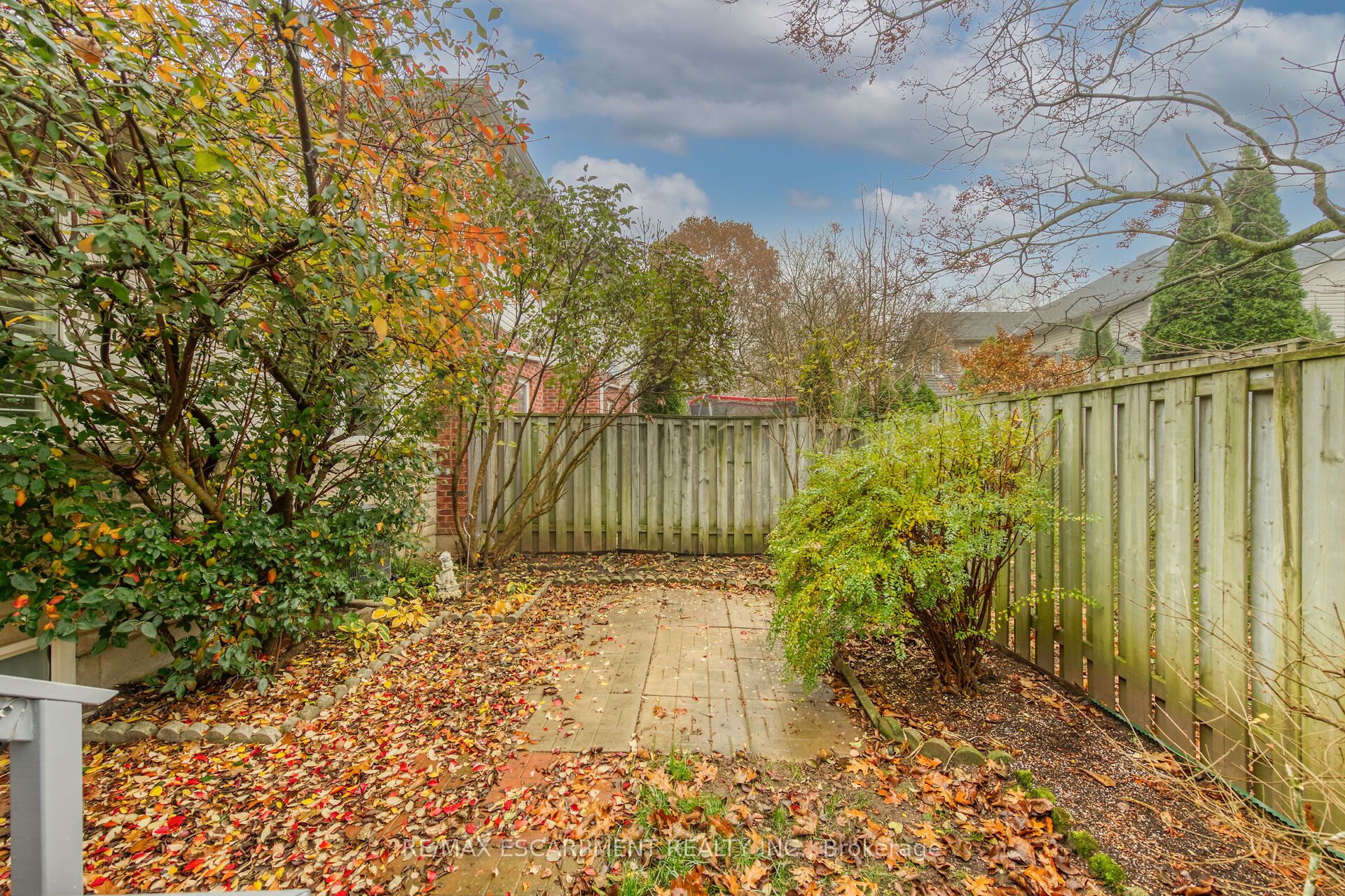 #8 - 81 Valridge Drive Property Photo 45