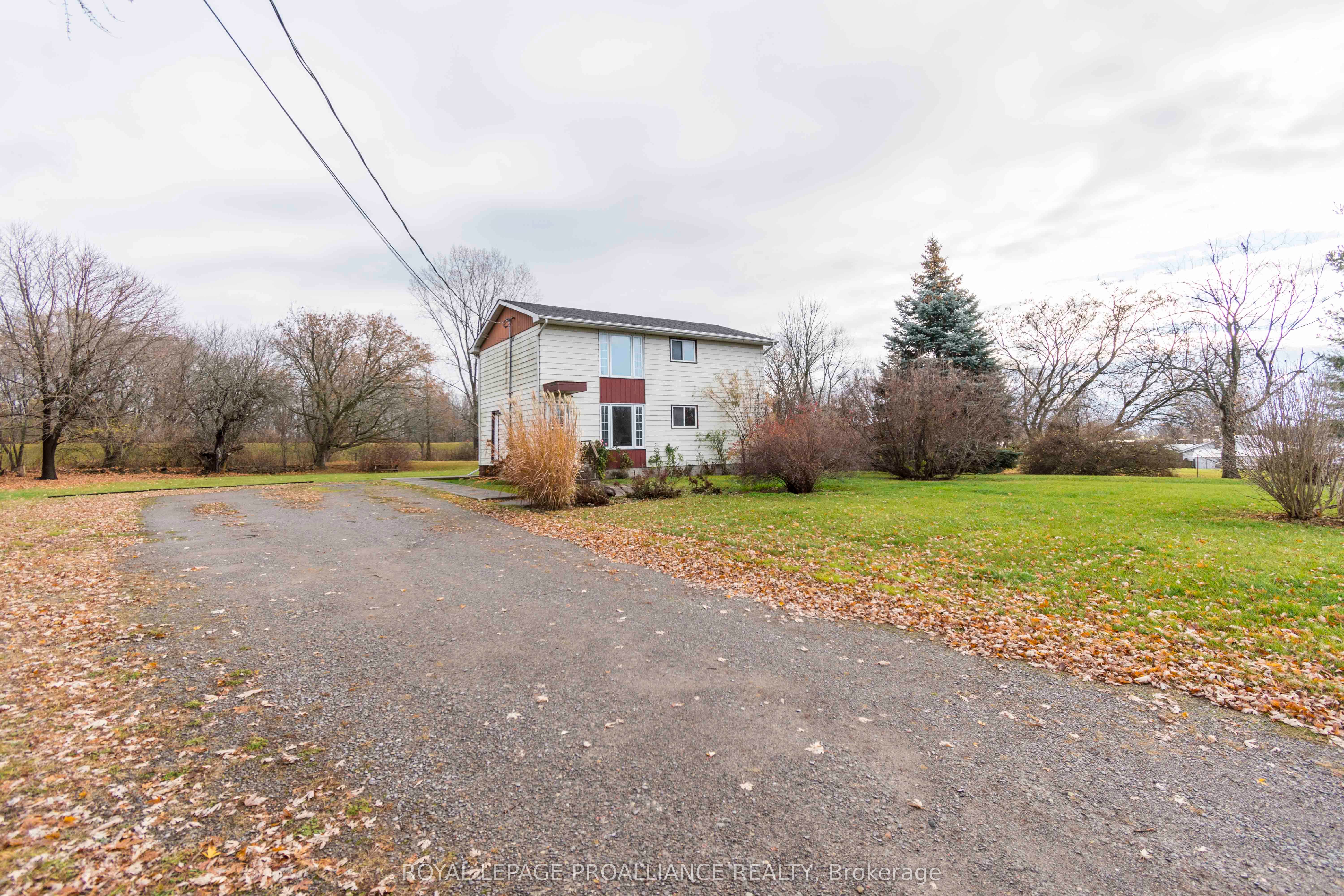 25 Quinte View Drive Property Photo