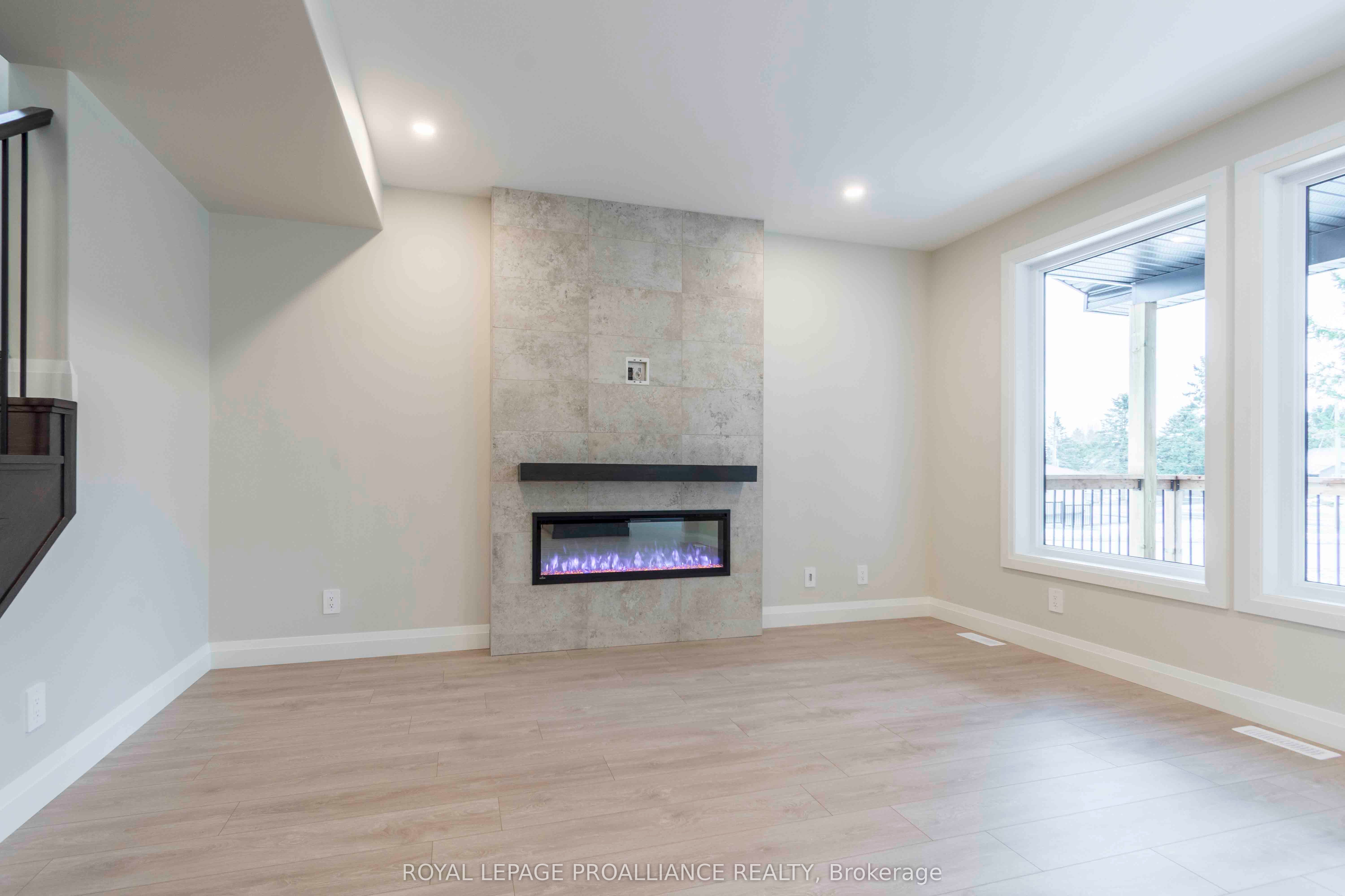 2 Mackenzie John Crescent Property Photo 6