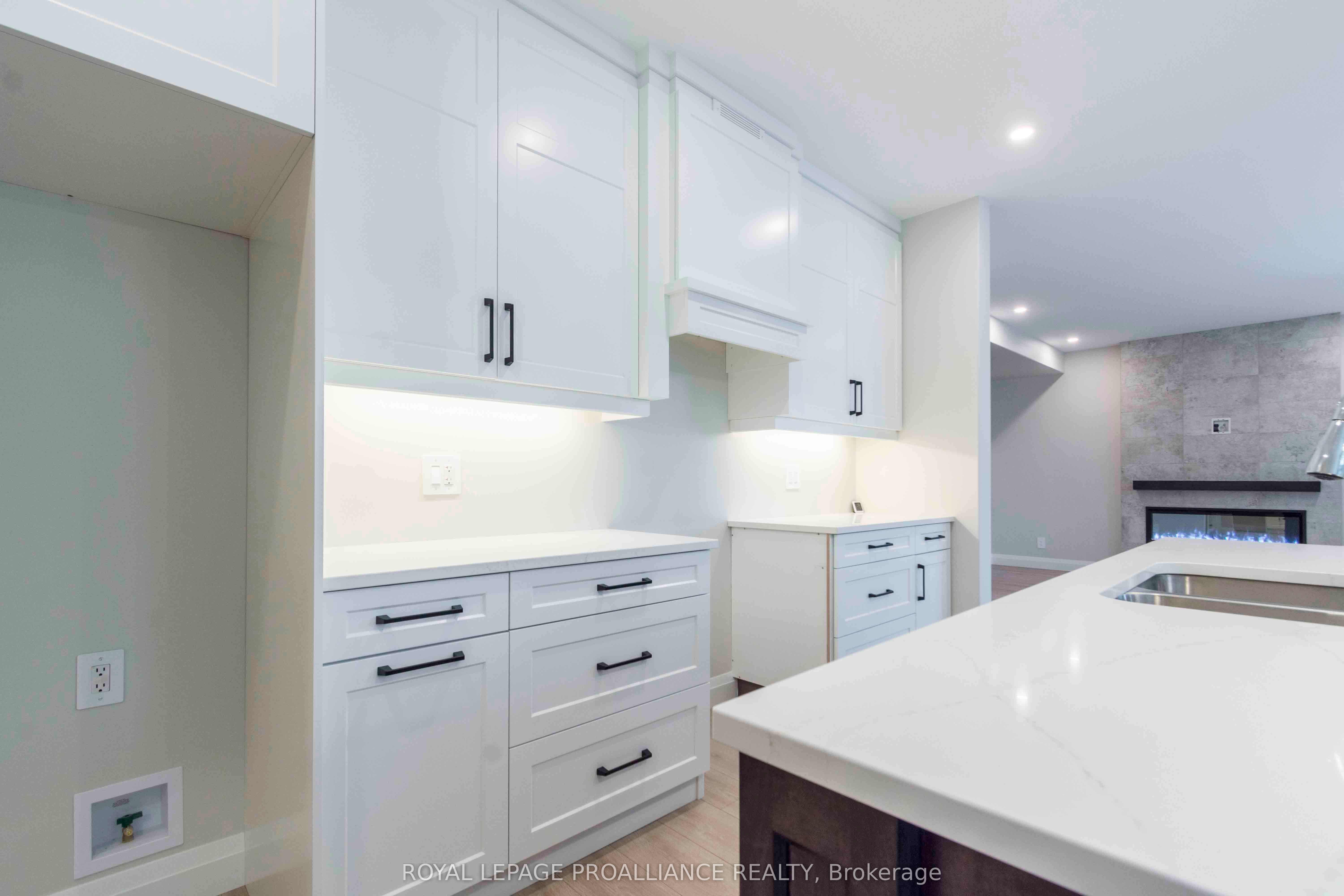 2 Mackenzie John Crescent Property Photo 11
