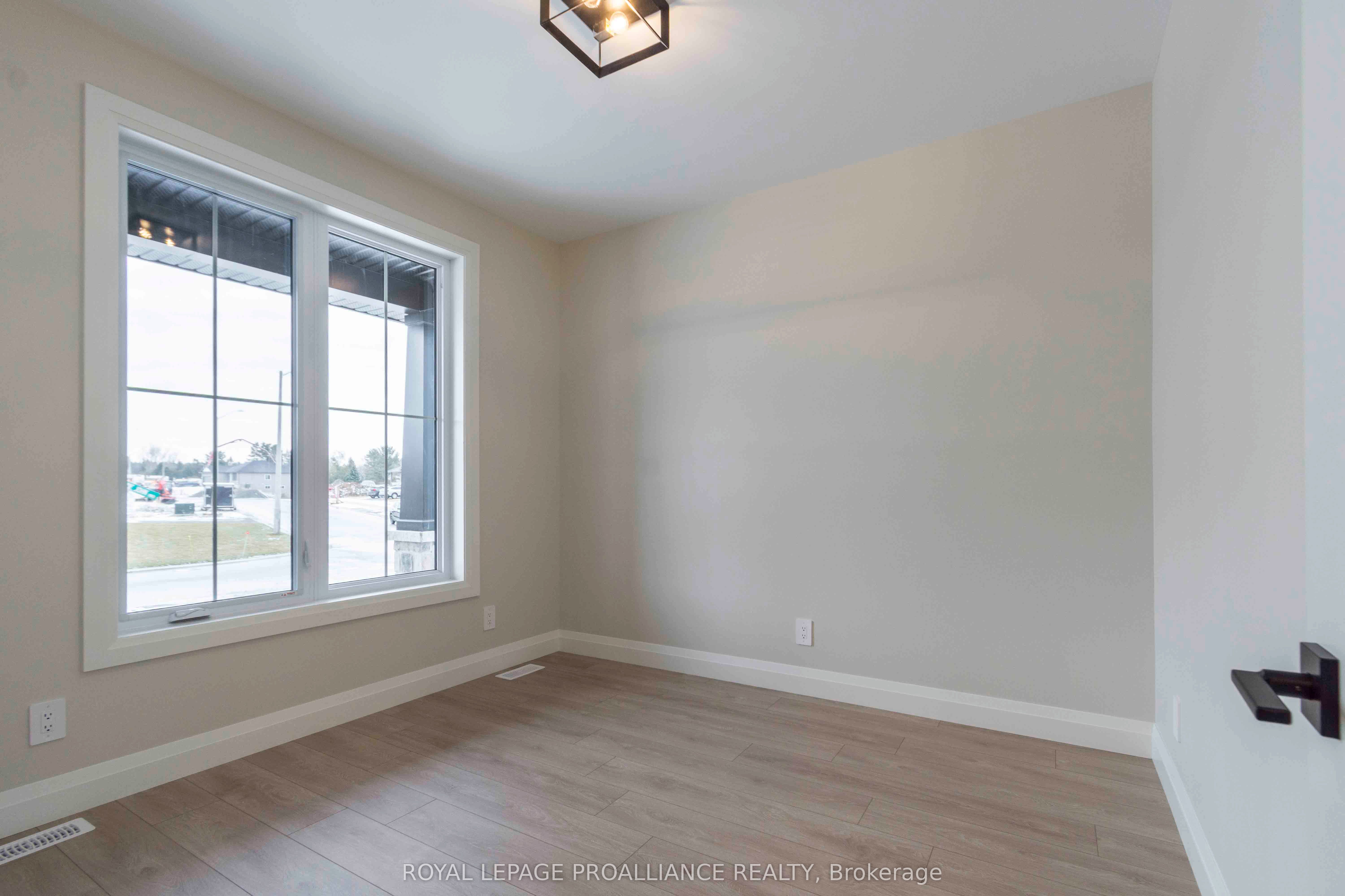 2 Mackenzie John Crescent Property Photo 16