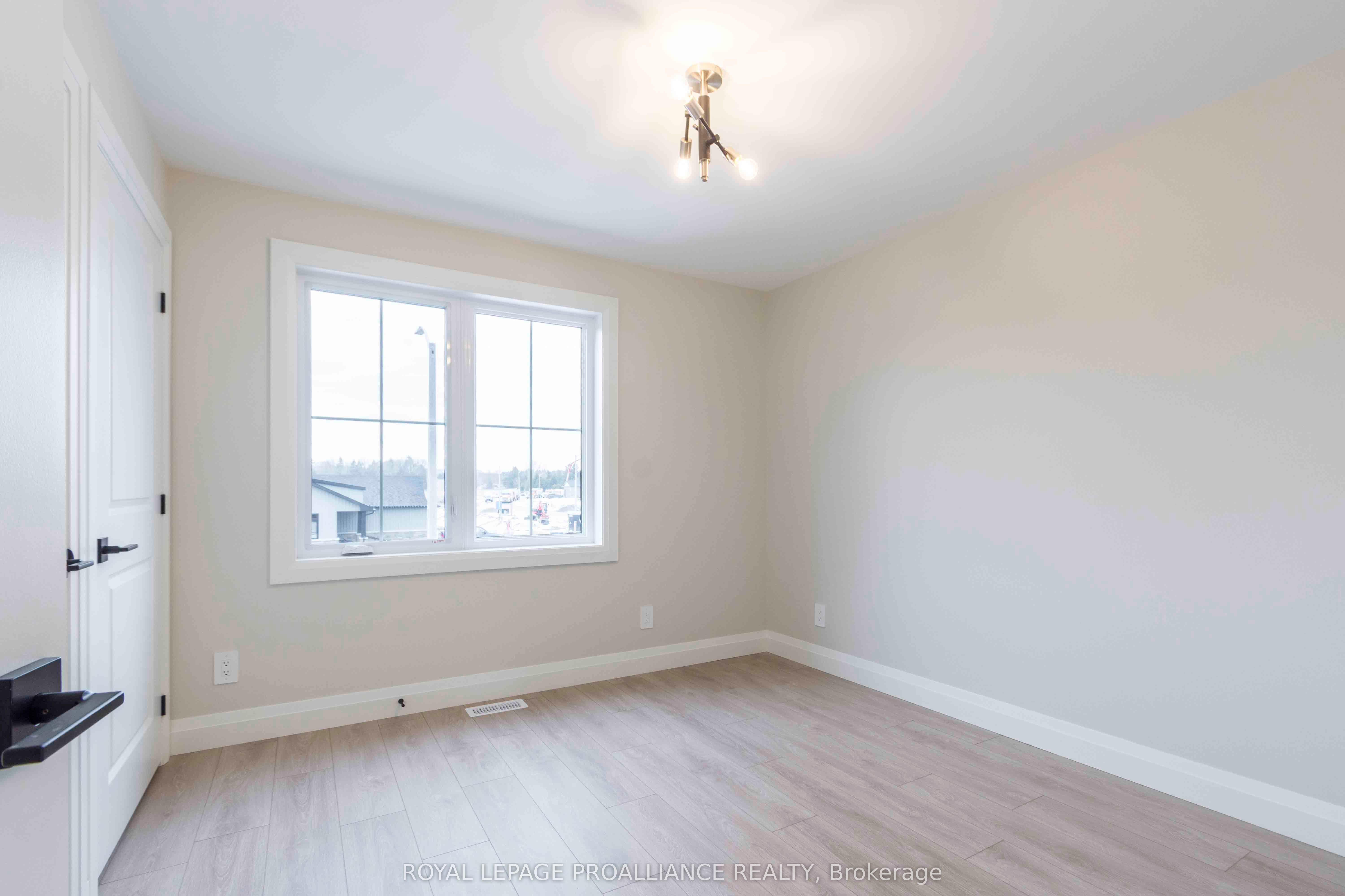 2 Mackenzie John Crescent Property Photo 22