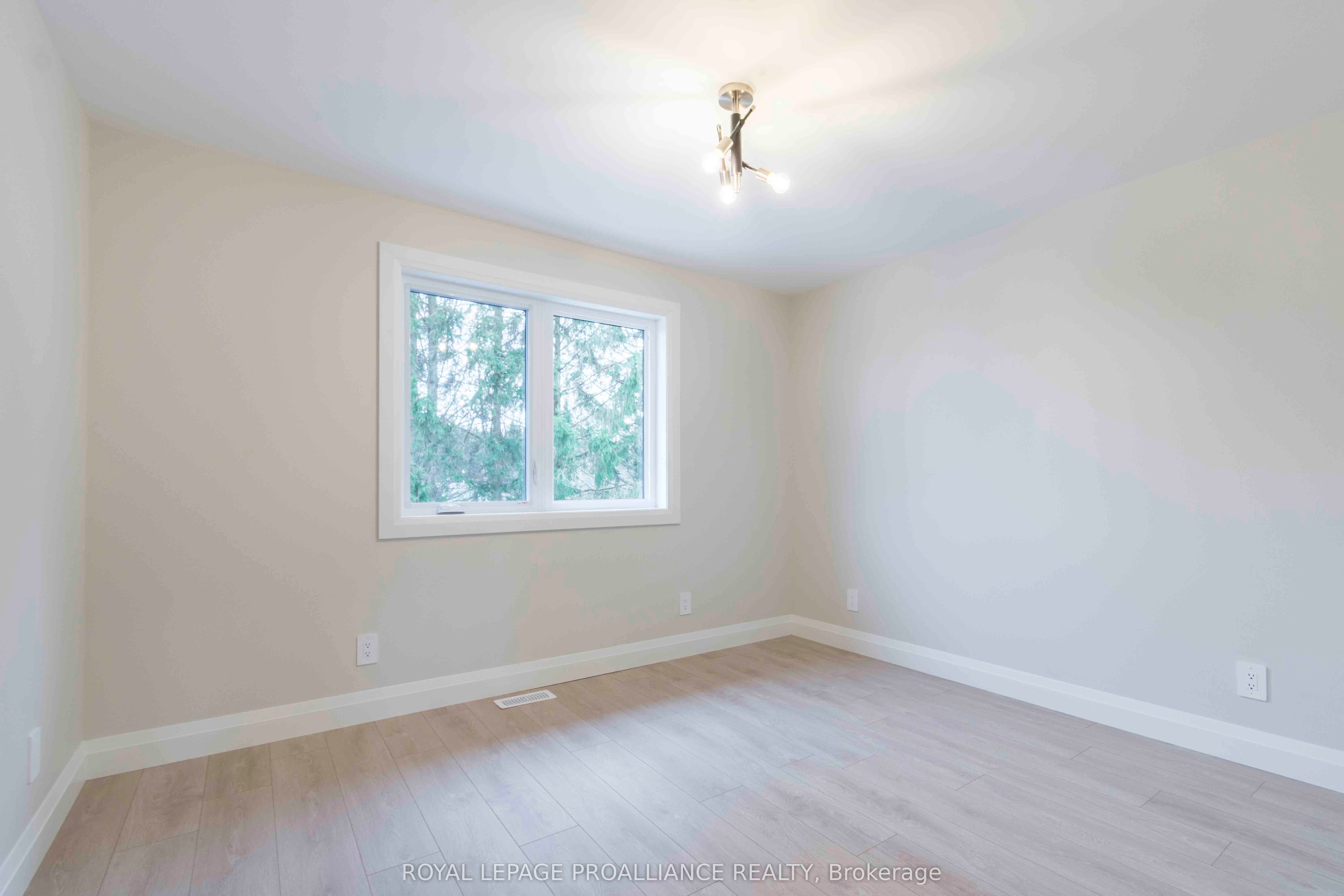 2 Mackenzie John Crescent Property Photo 24