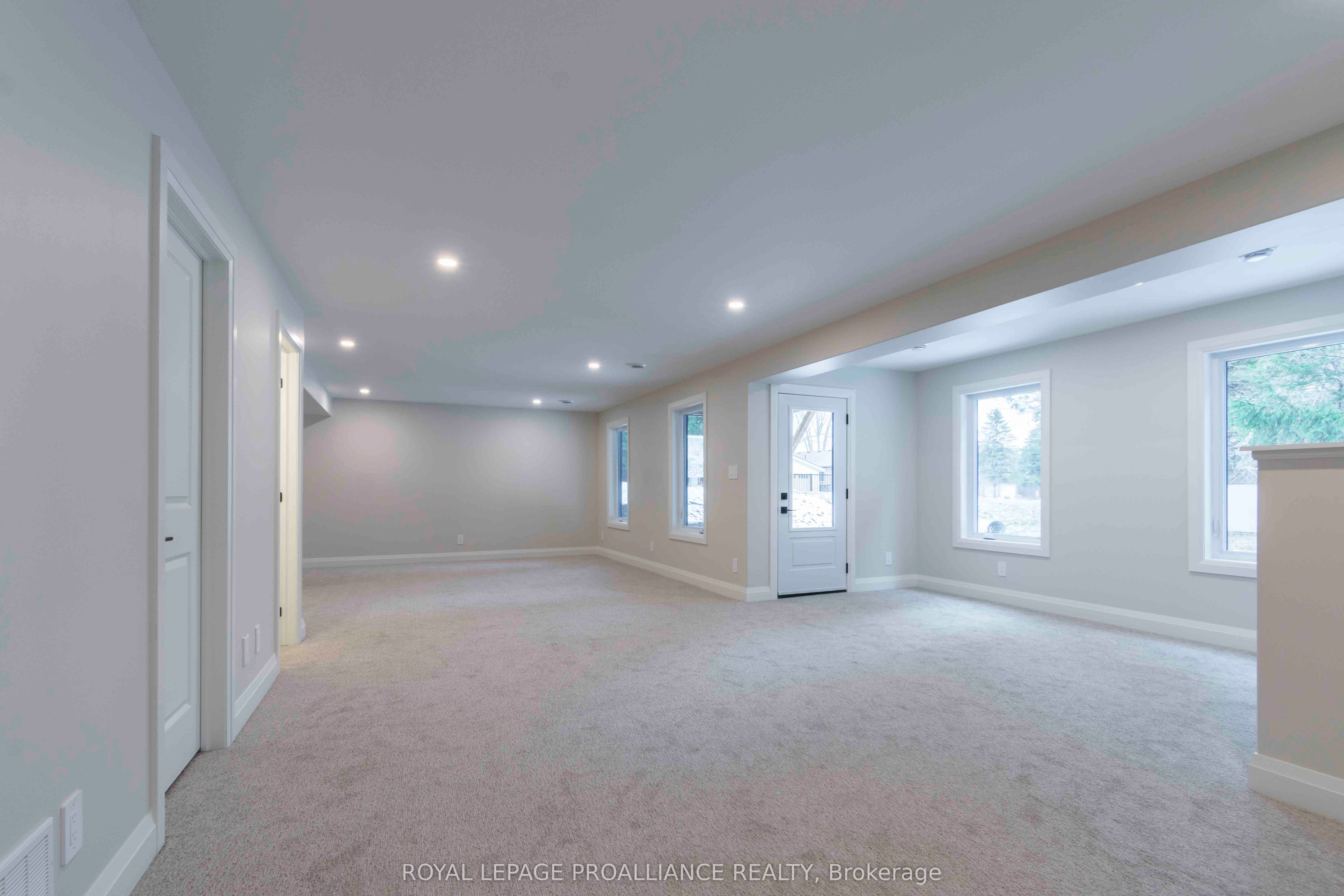 2 Mackenzie John Crescent Property Photo 29
