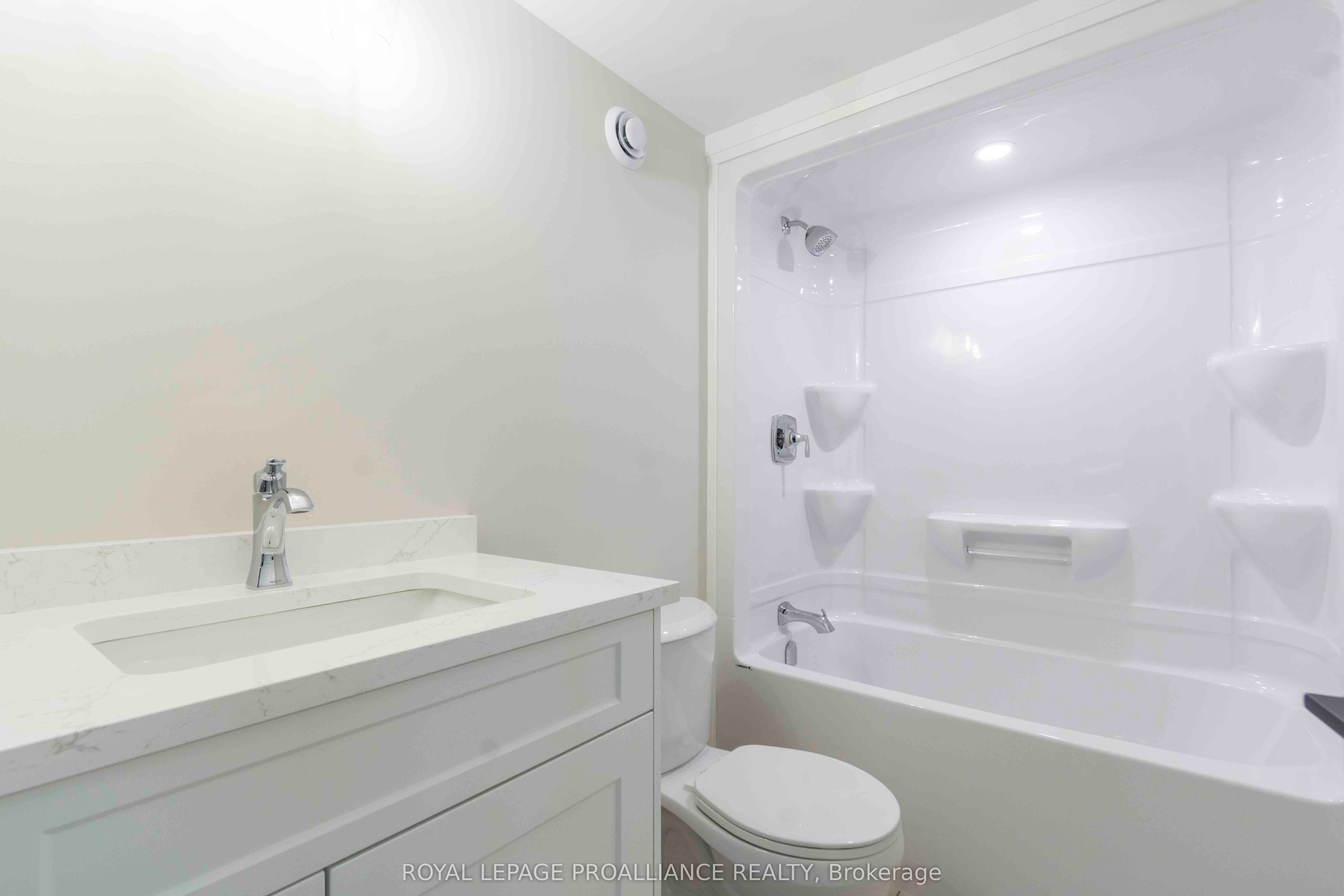 2 Mackenzie John Crescent Property Photo 30