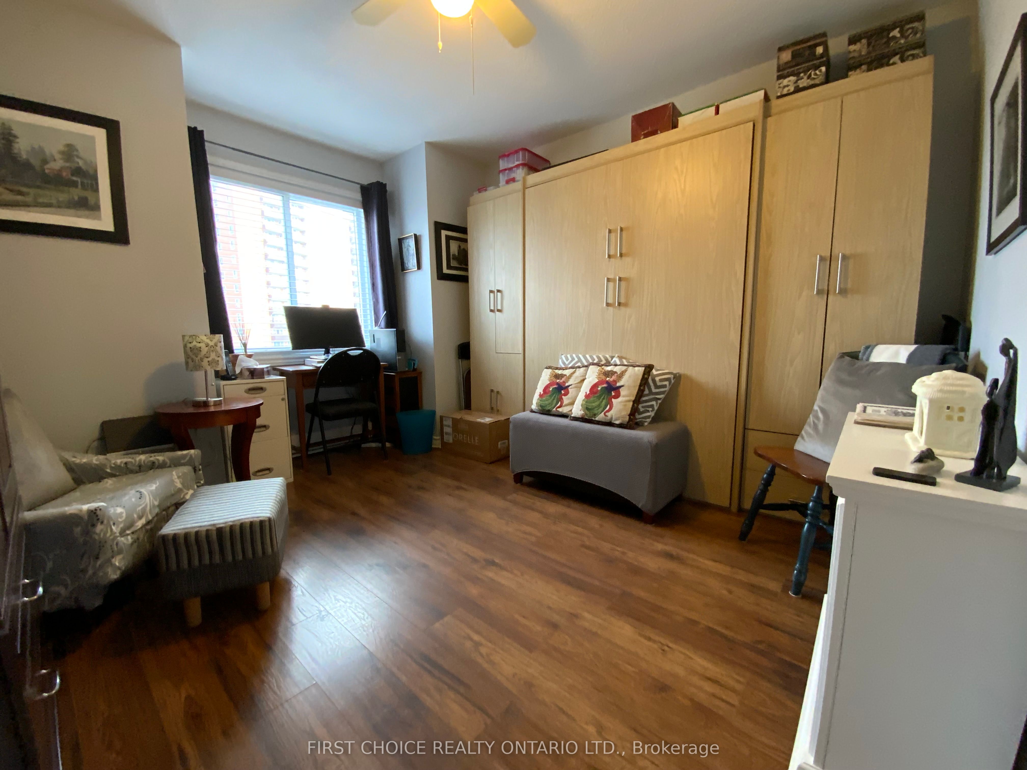 #408c - 2044 Arrowsmith Drive Property Photo 17