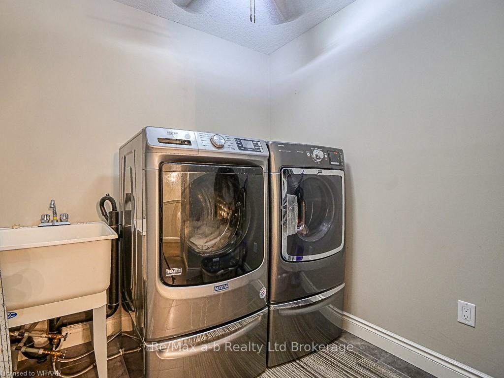 #19 - 175 Ingersoll Street Property Photo 17