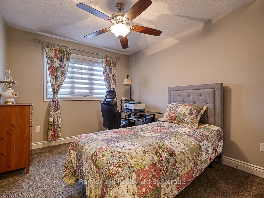 #19 - 175 Ingersoll Street Property Photo 23