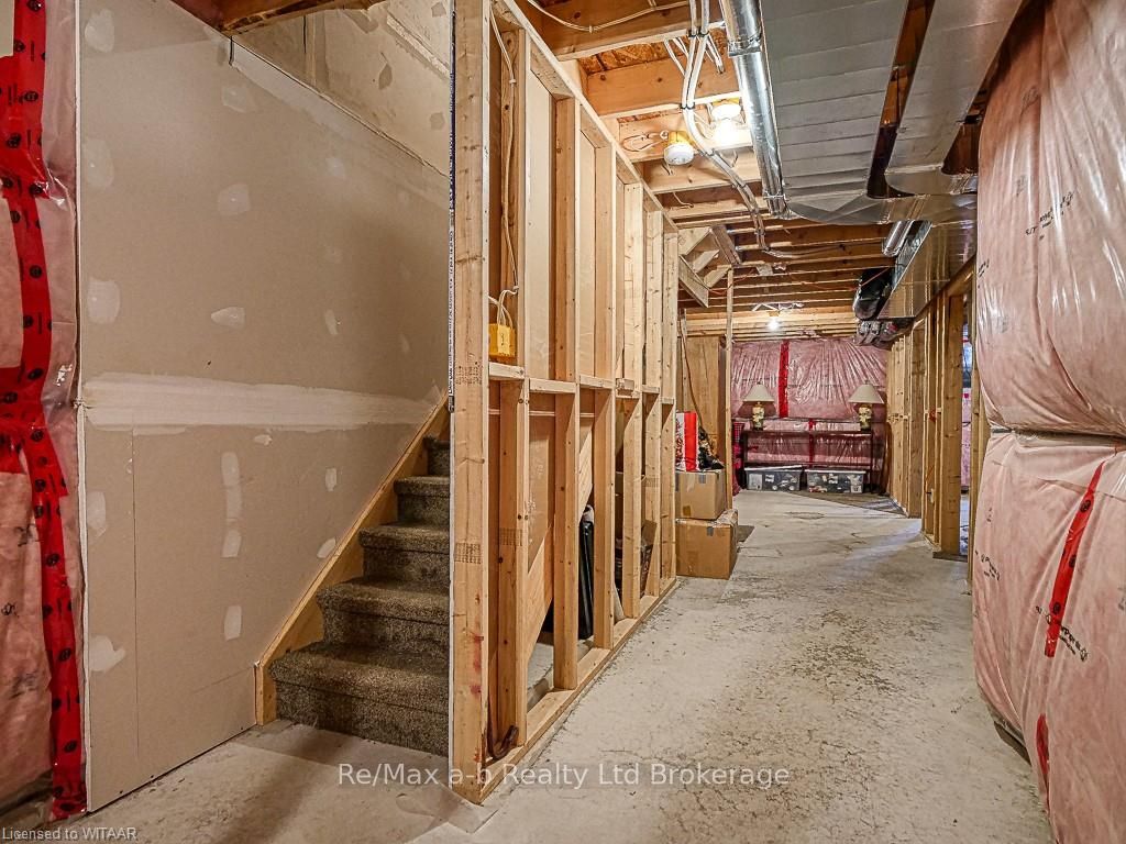 #19 - 175 Ingersoll Street Property Photo 26