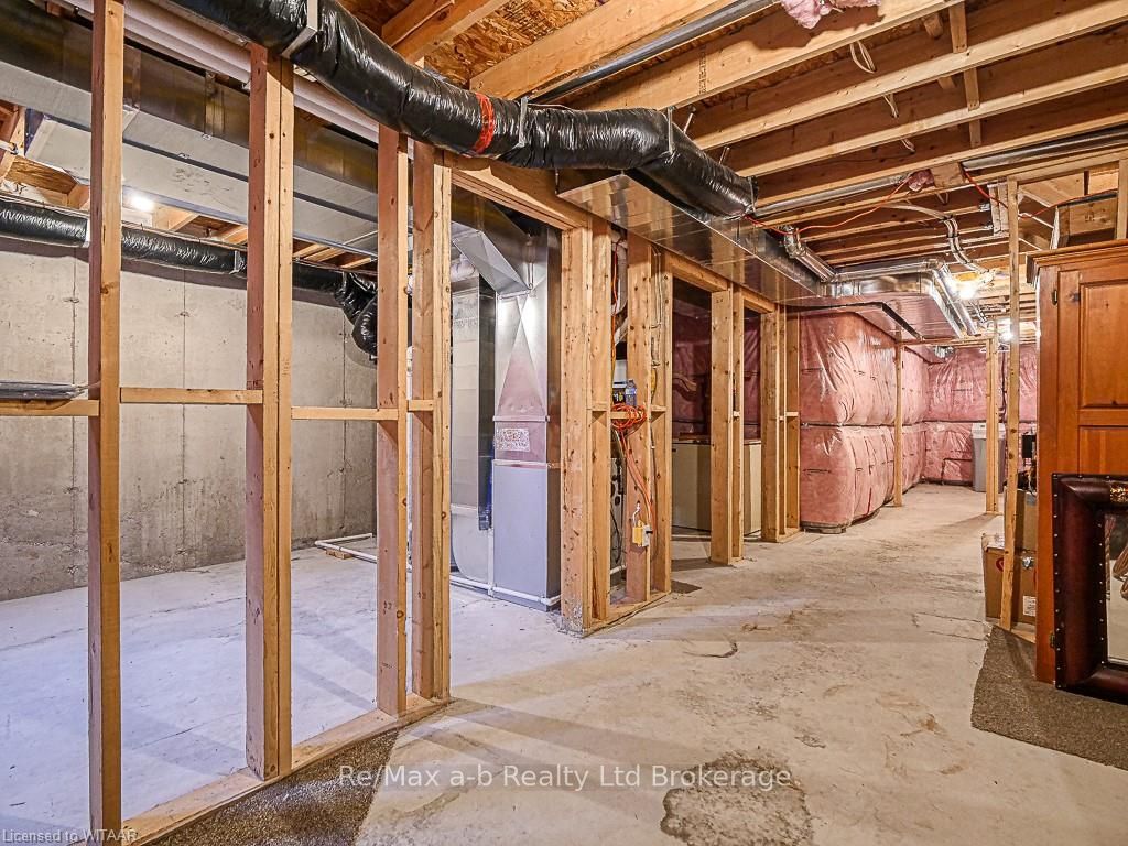 #19 - 175 Ingersoll Street Property Photo 28