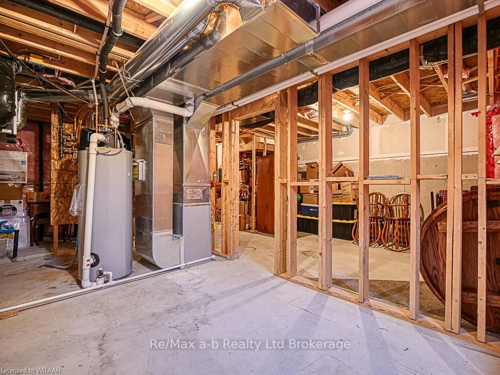 #19 - 175 Ingersoll Street Property Photo 30
